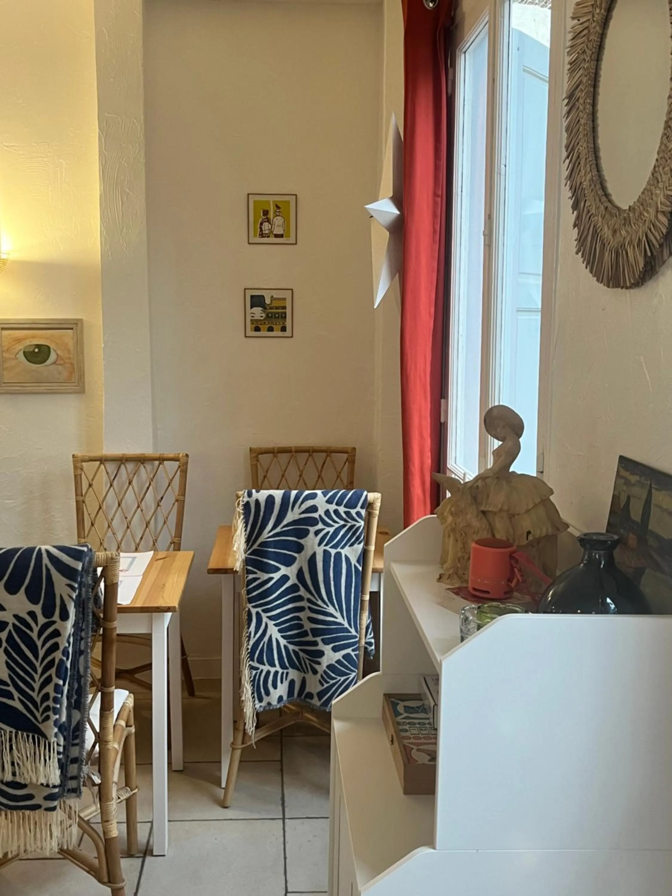 Breakfast in Hôtel Eden - La Baigneuse