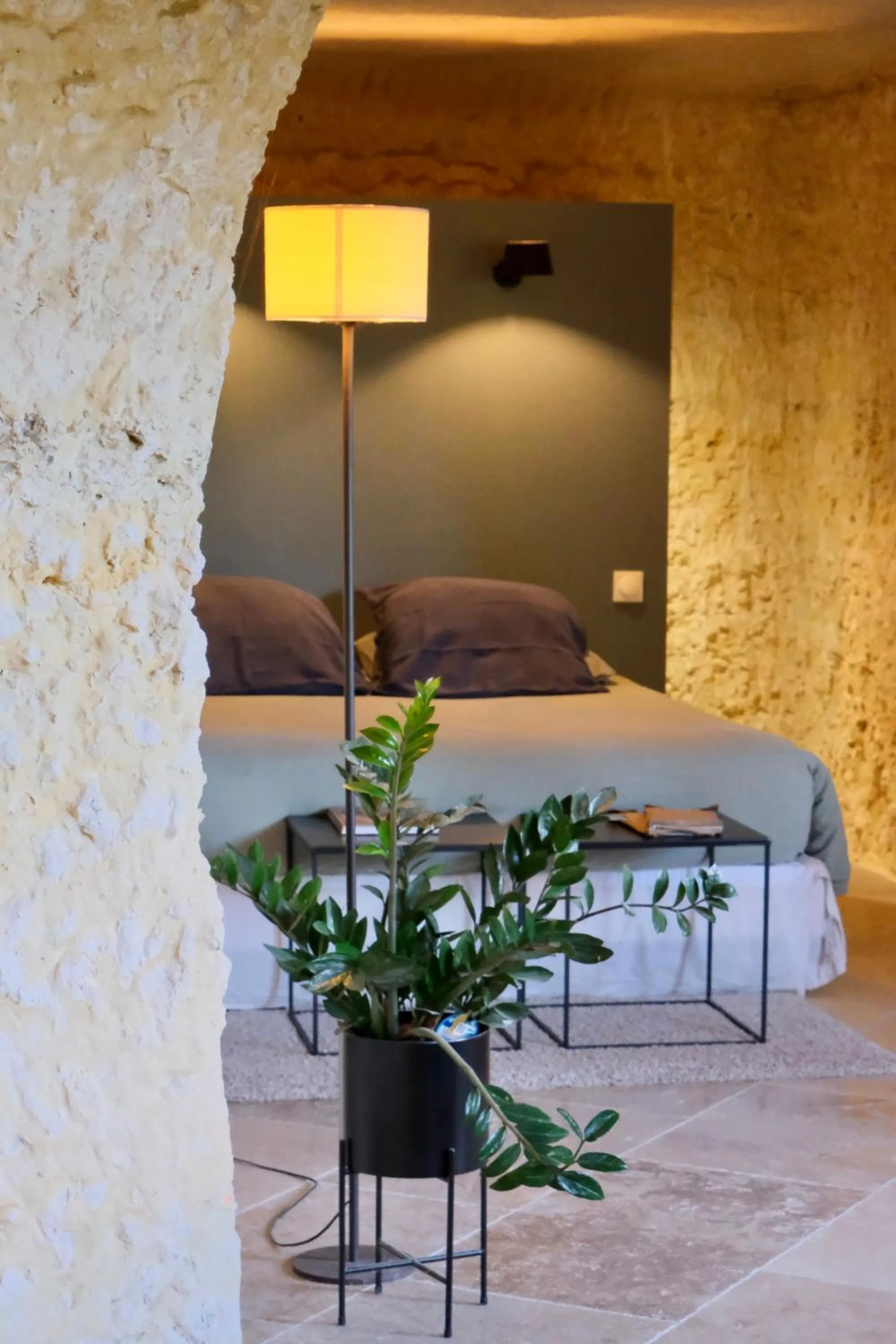 Bed in Château de Nazelles Amboise