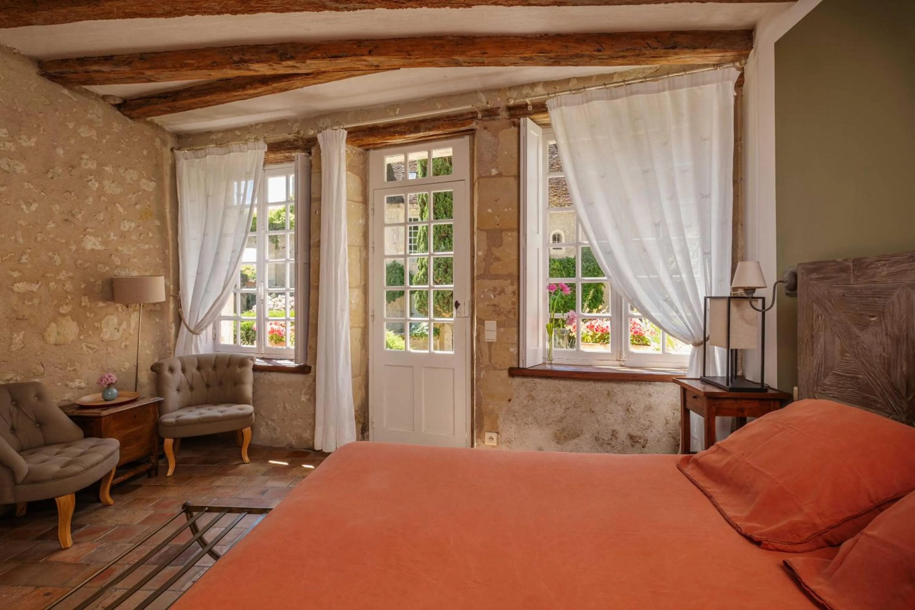 Bed in Château de Nazelles Amboise