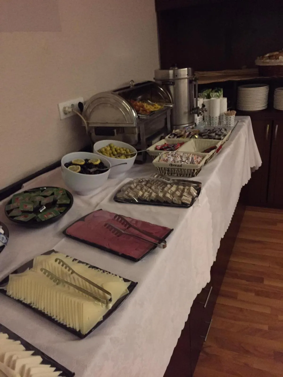 Food and drinks in ARTI HOTEL OldCity