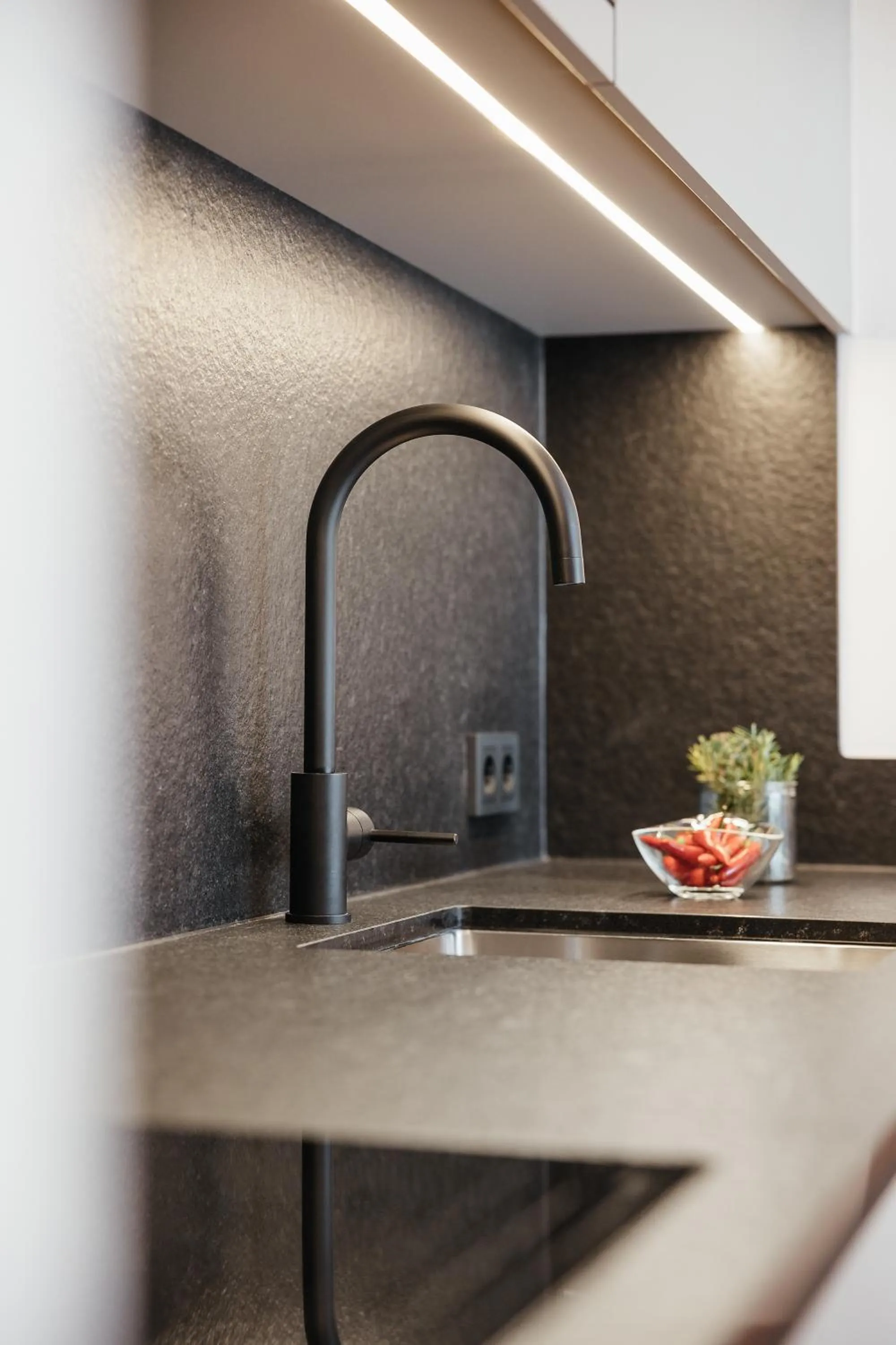 Kitchen or kitchenette in Residence Villa Trieste