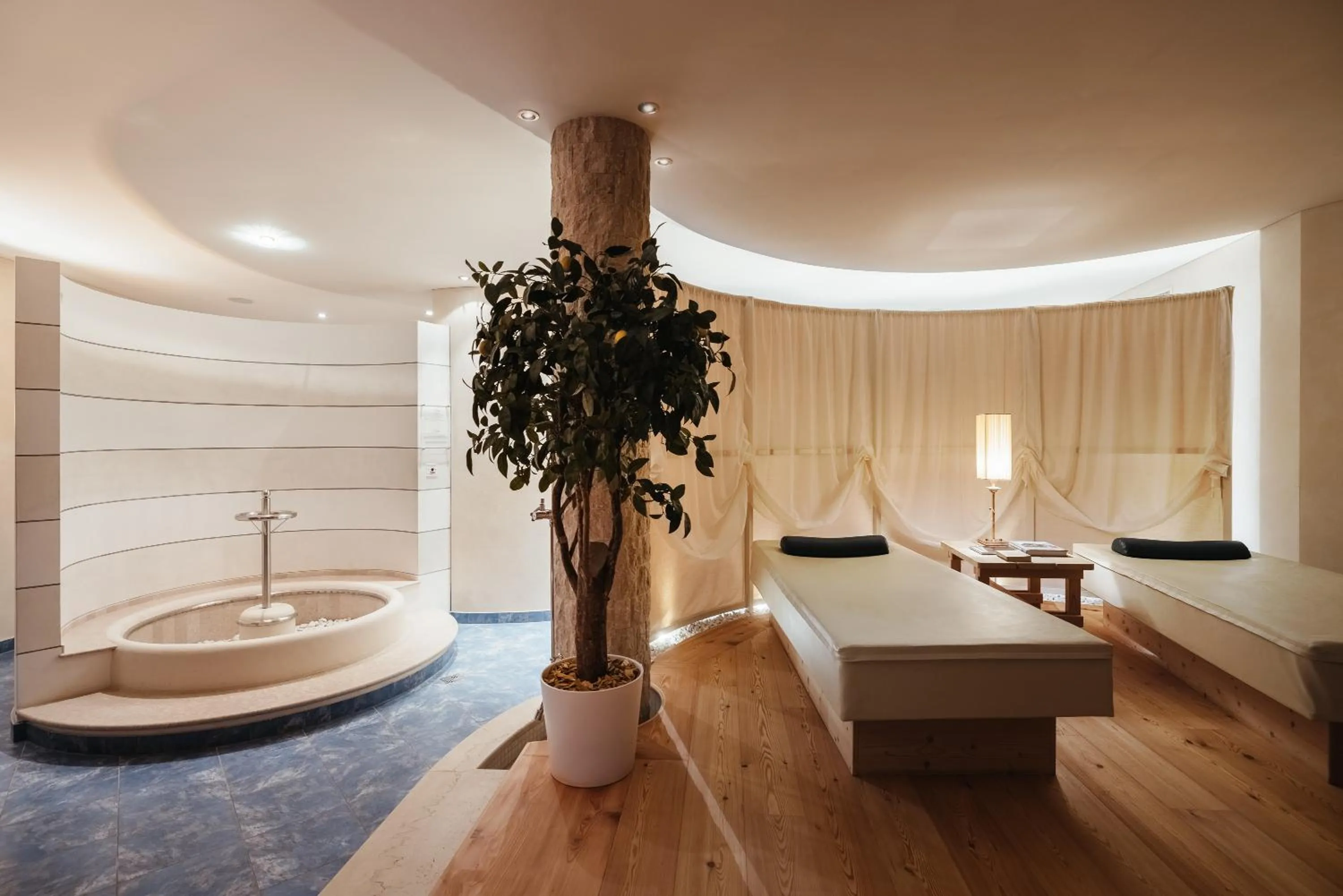 Spa and wellness centre/facilities in Residence Villa Trieste