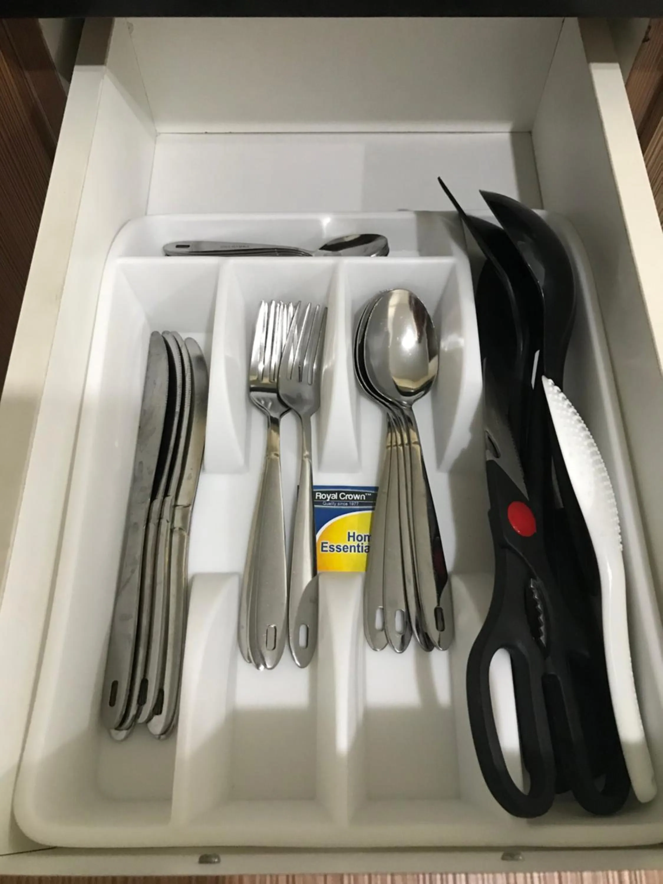 One Palm Tree Apartments