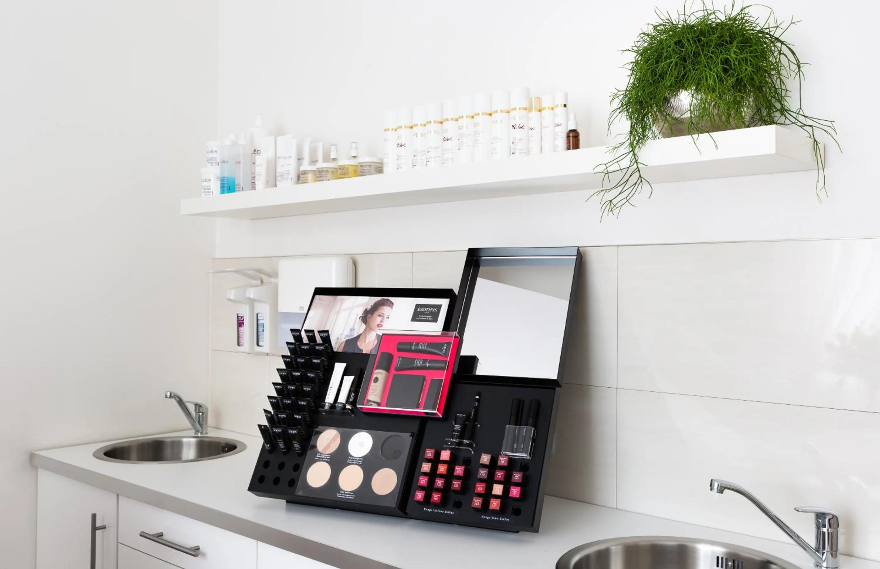 Spa and wellness centre/facilities in Hotel Konradówka Wellness & SPA - 300 metrów do centrum