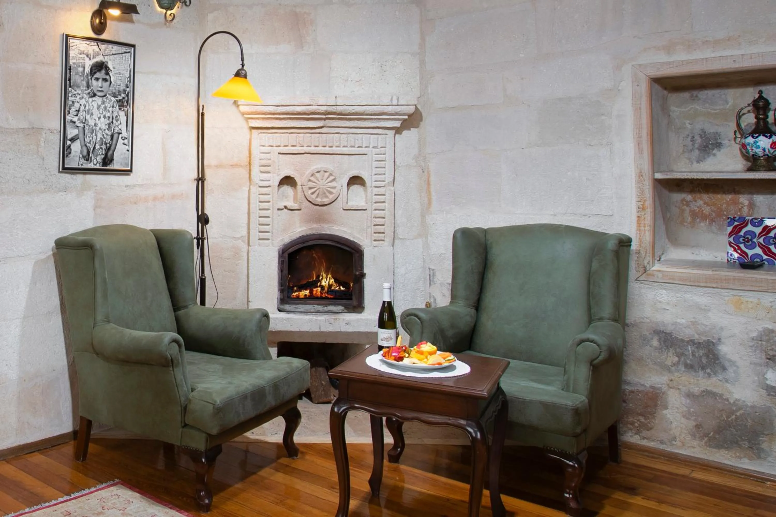 Seating area in Terra Cave