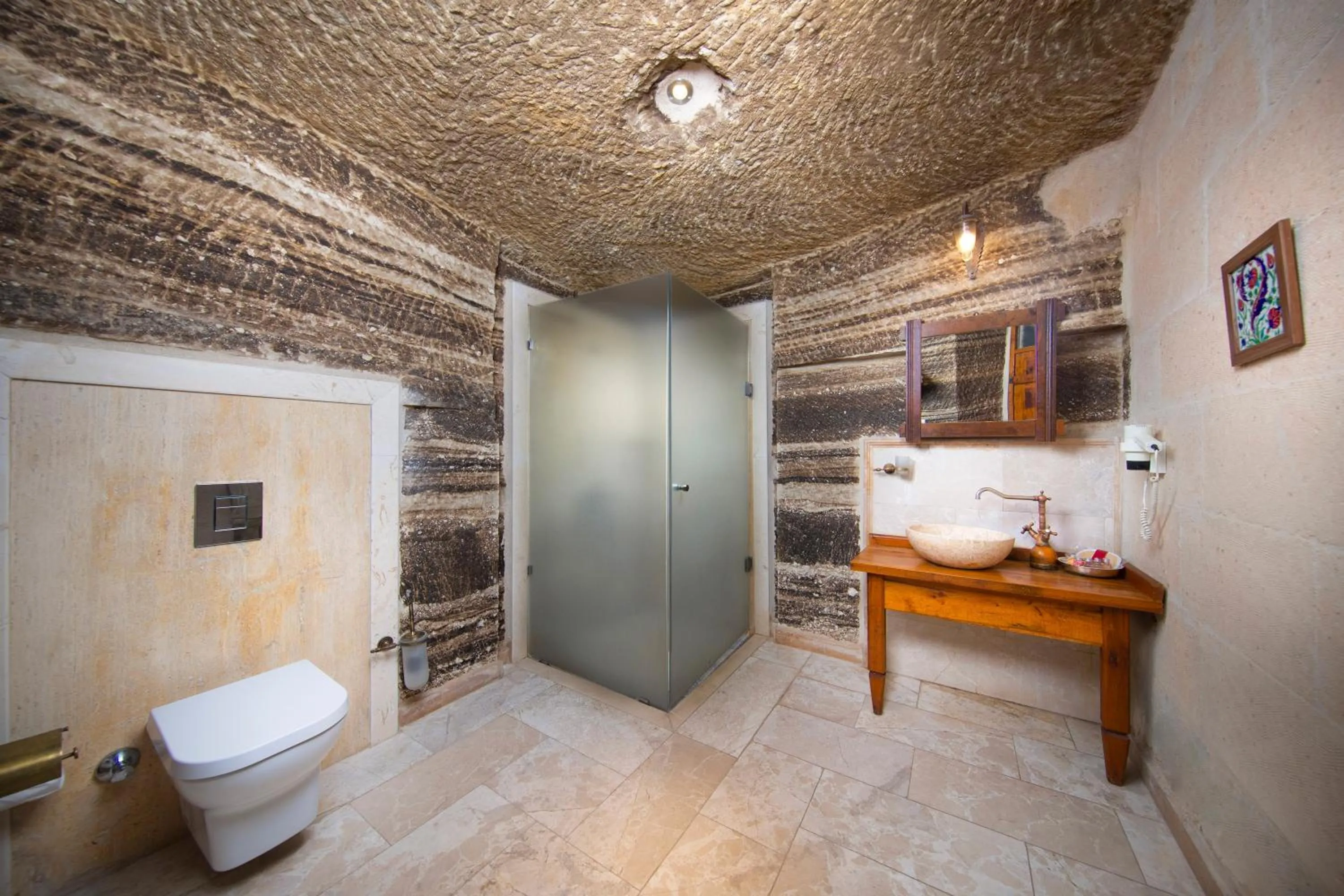 Toilet in Terra Cave