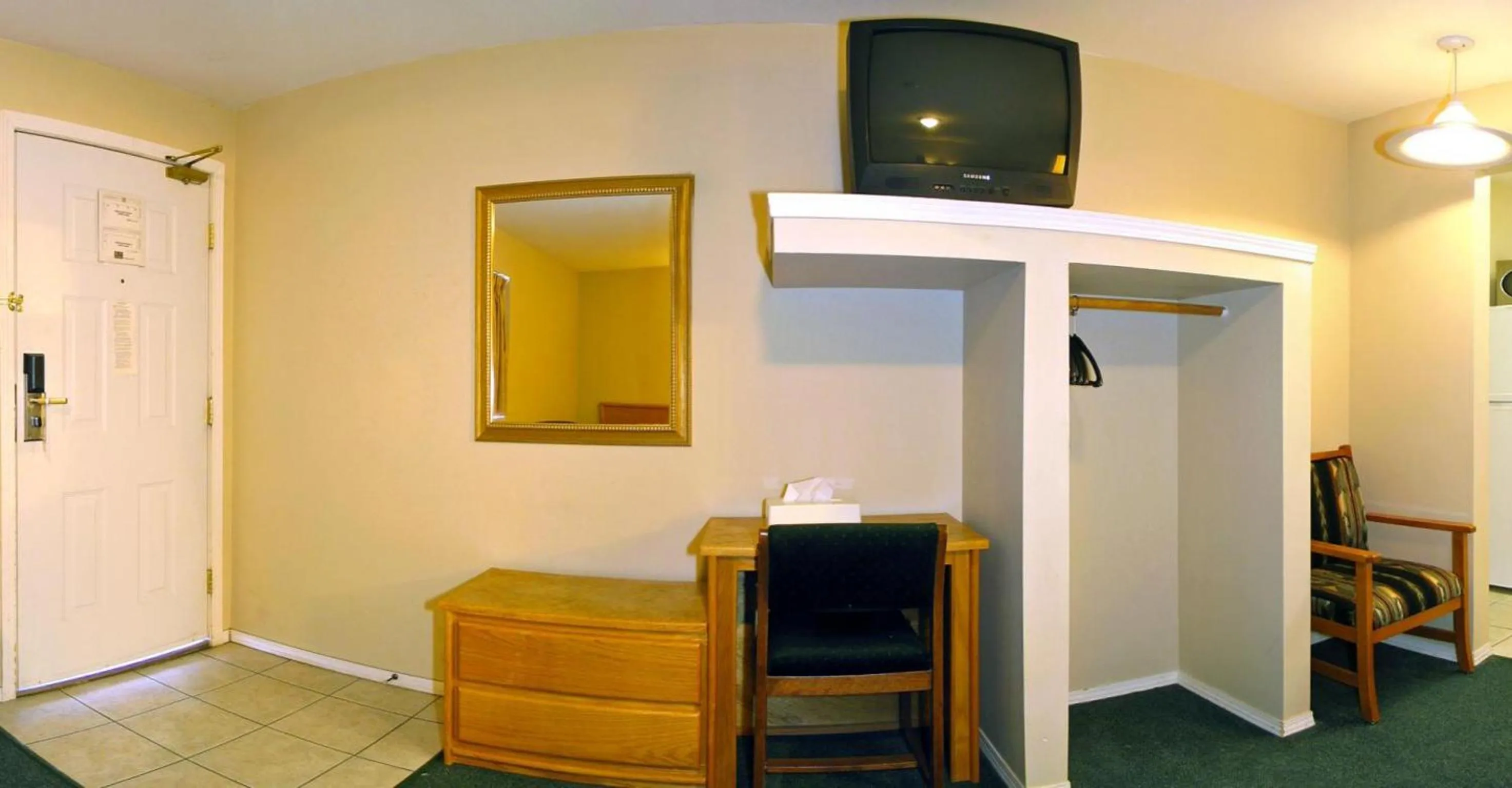 Decorative detail in Travelodge by Wyndham Merritt