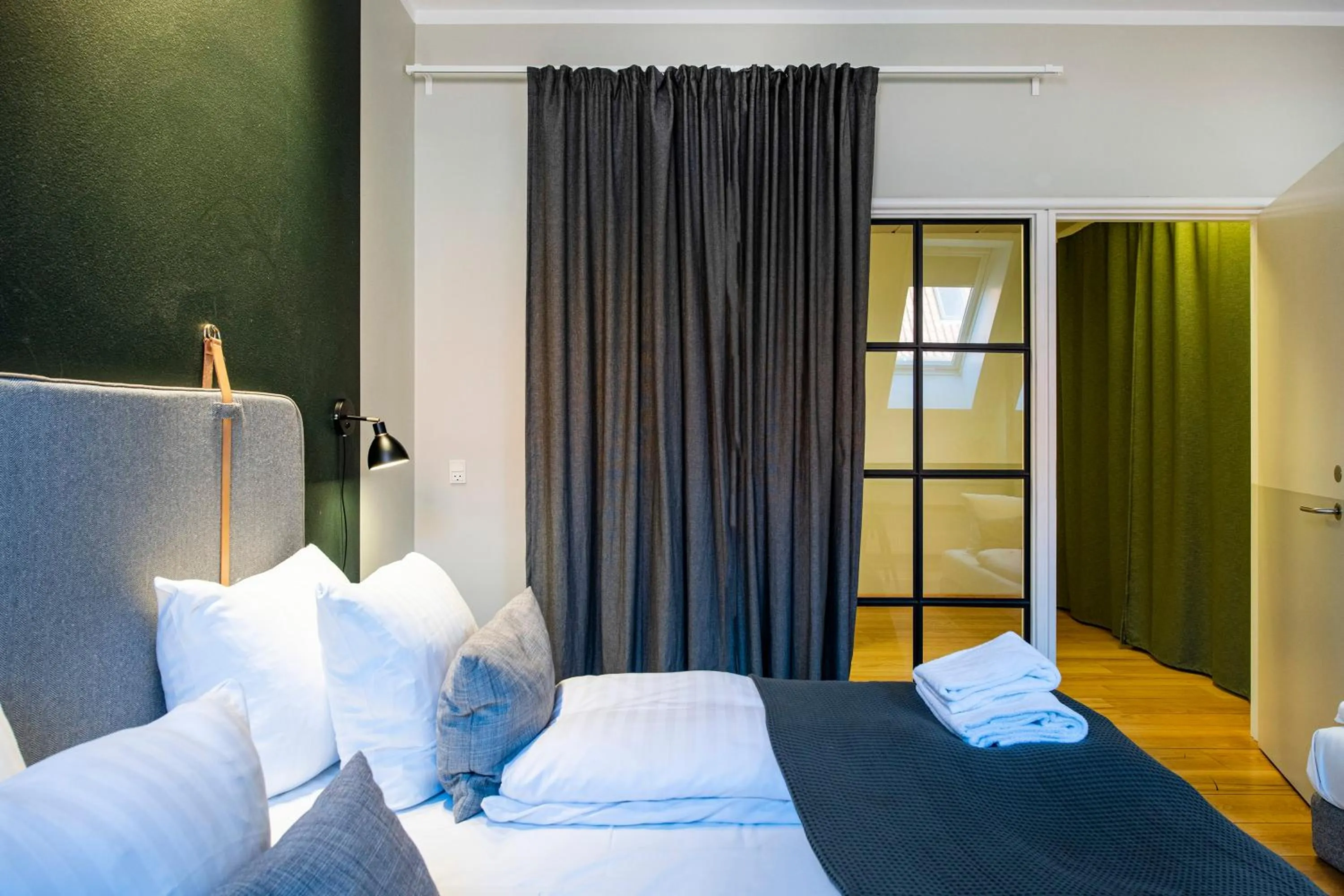 Bedroom, Bed in Kings Garden 1 by Daniel&jacob's