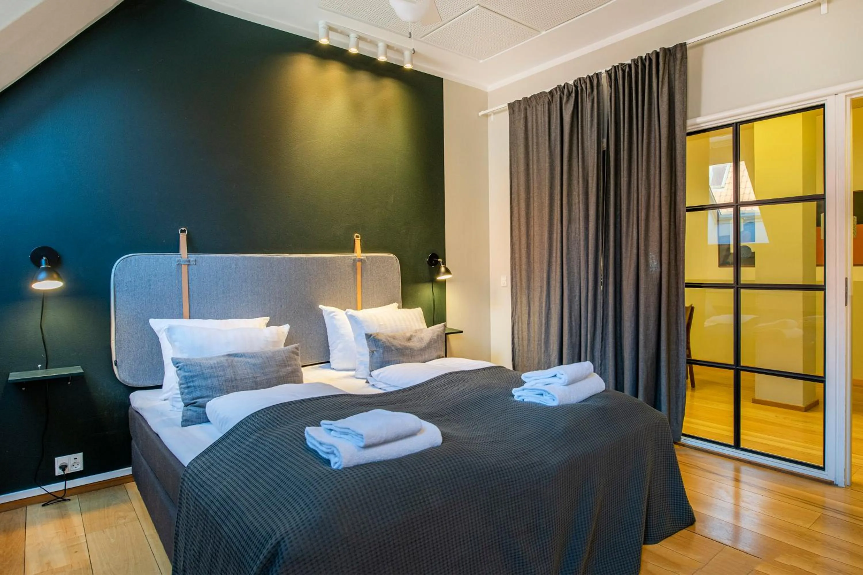 Bedroom, Bed in Kings Garden 1 by Daniel&jacob's