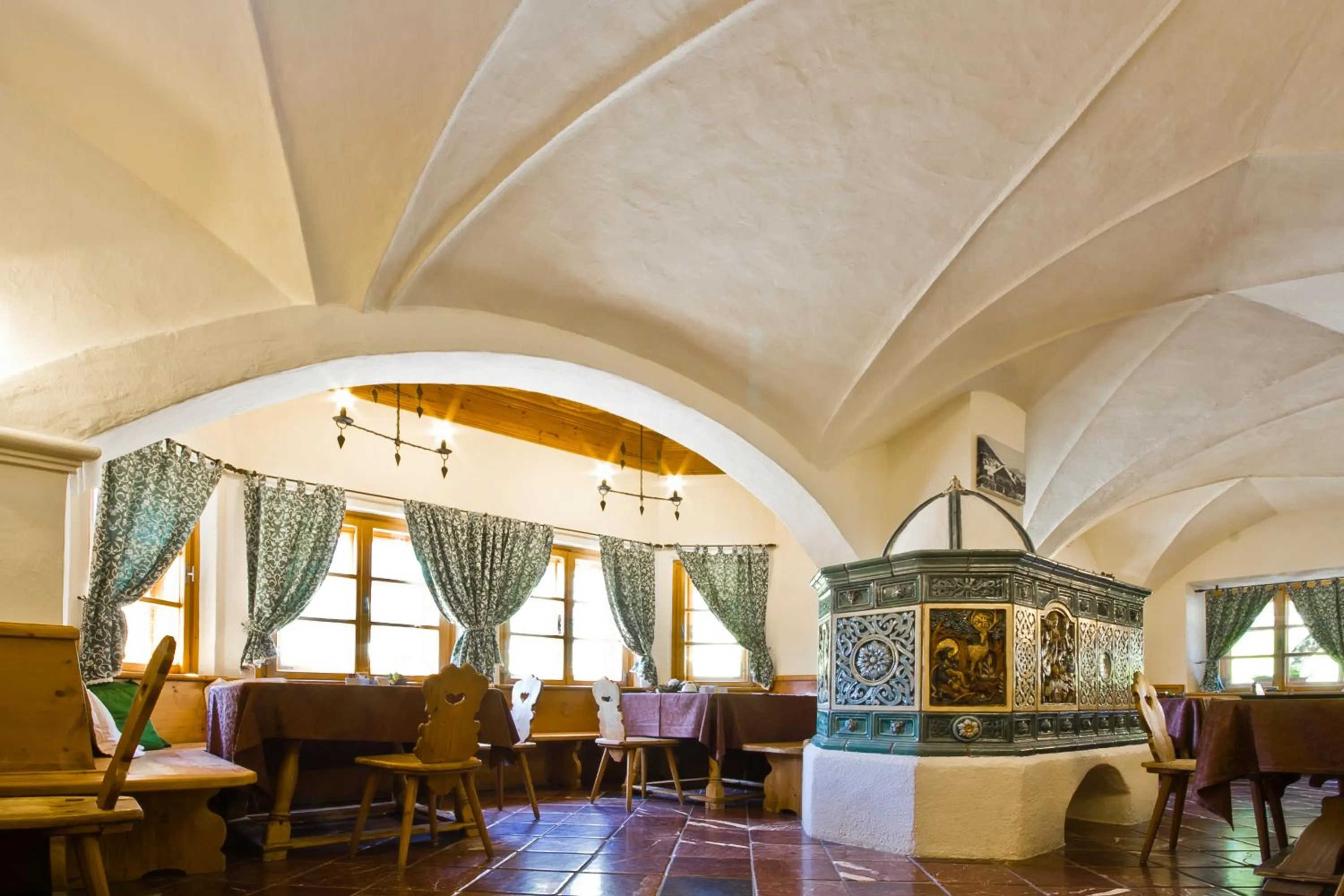 Restaurant/places to eat in Hotel Edelhof