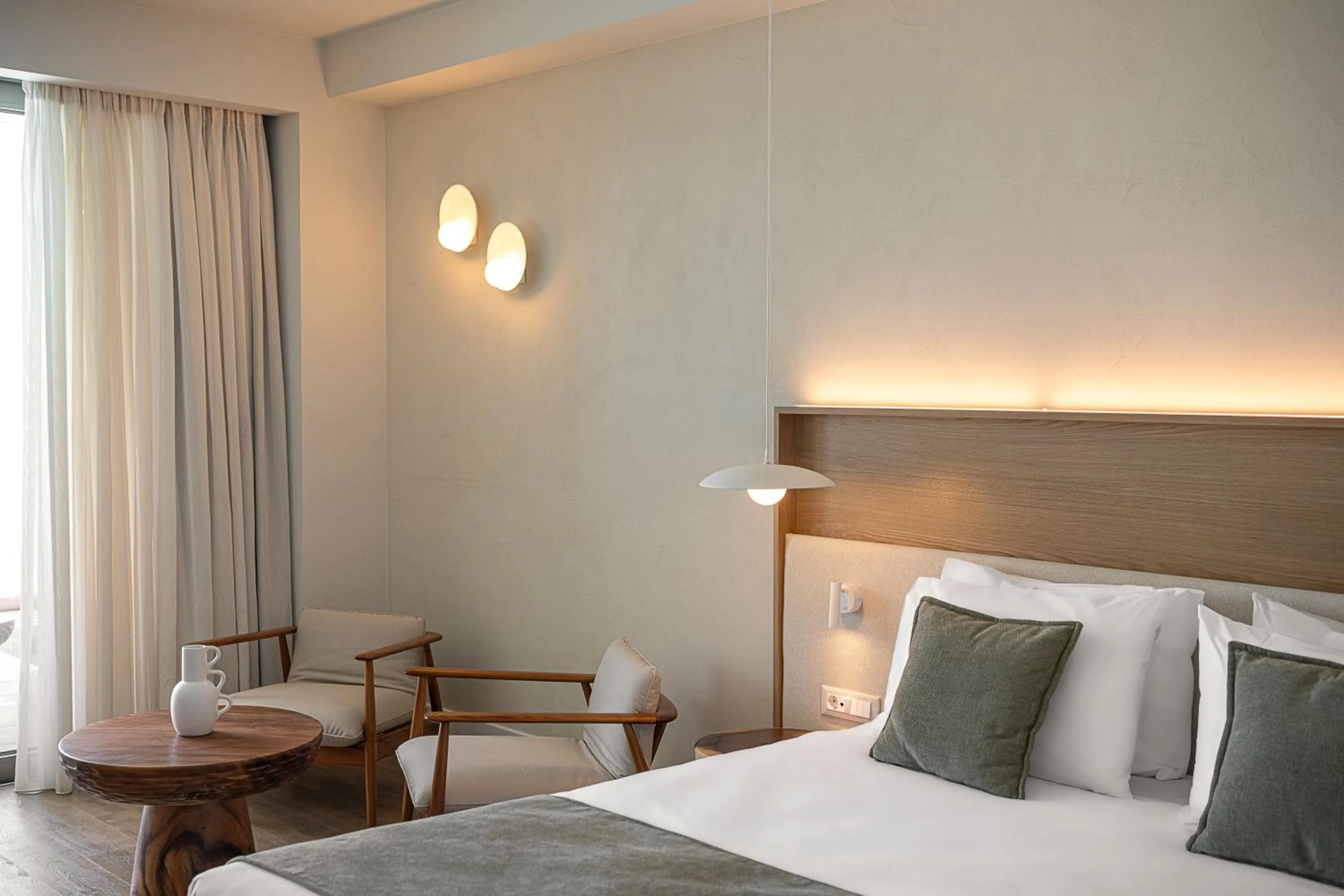 Bed in Avra Imperial Hotel