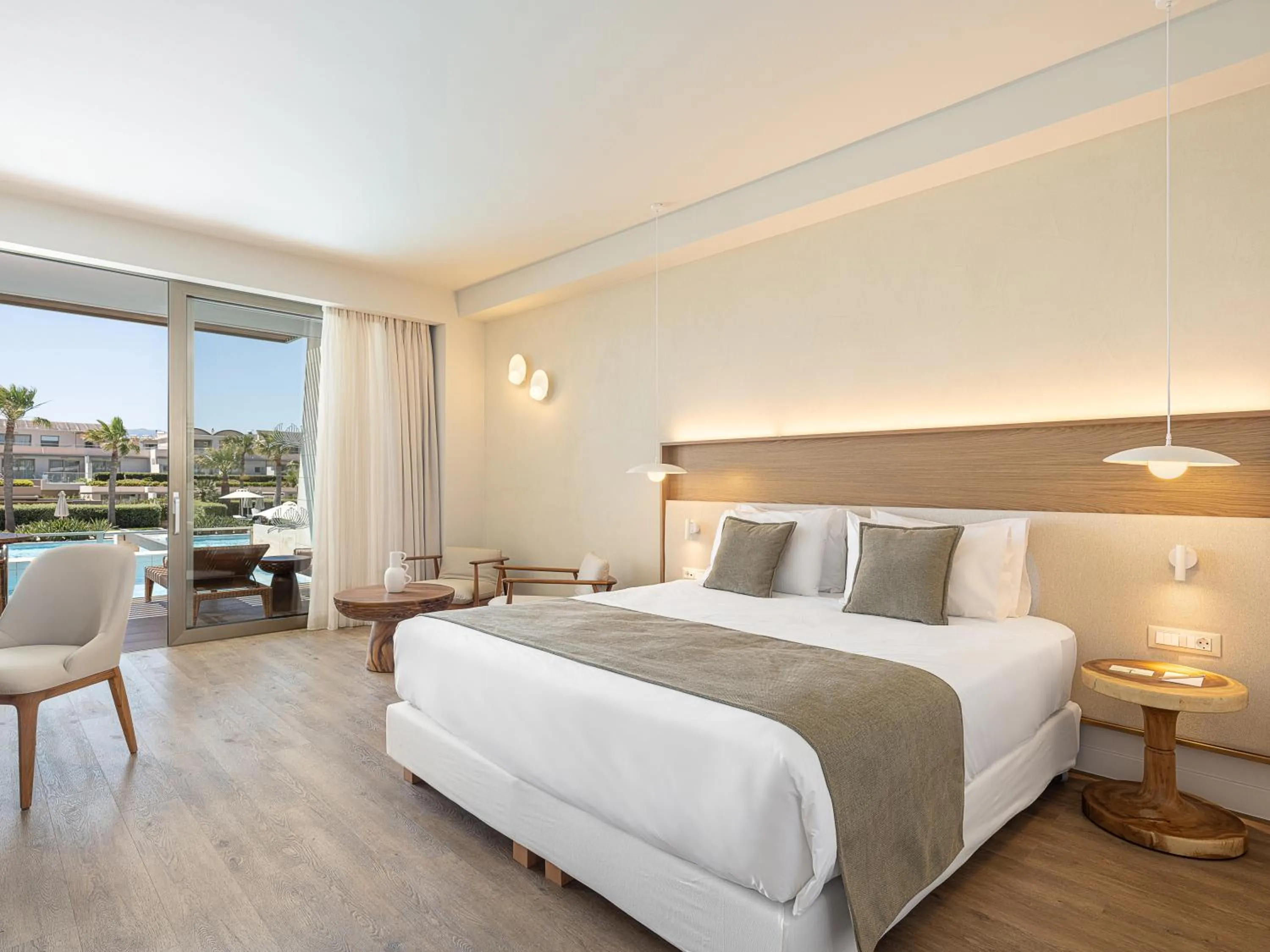 Bed in Avra Imperial Hotel