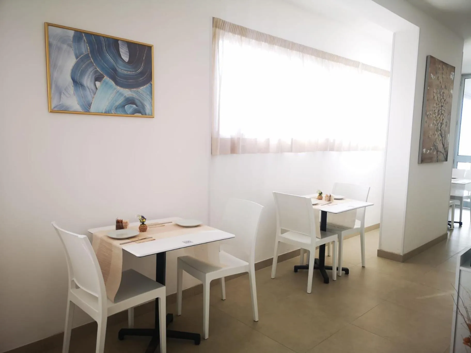 Restaurant/places to eat in Hotel Mare Blu