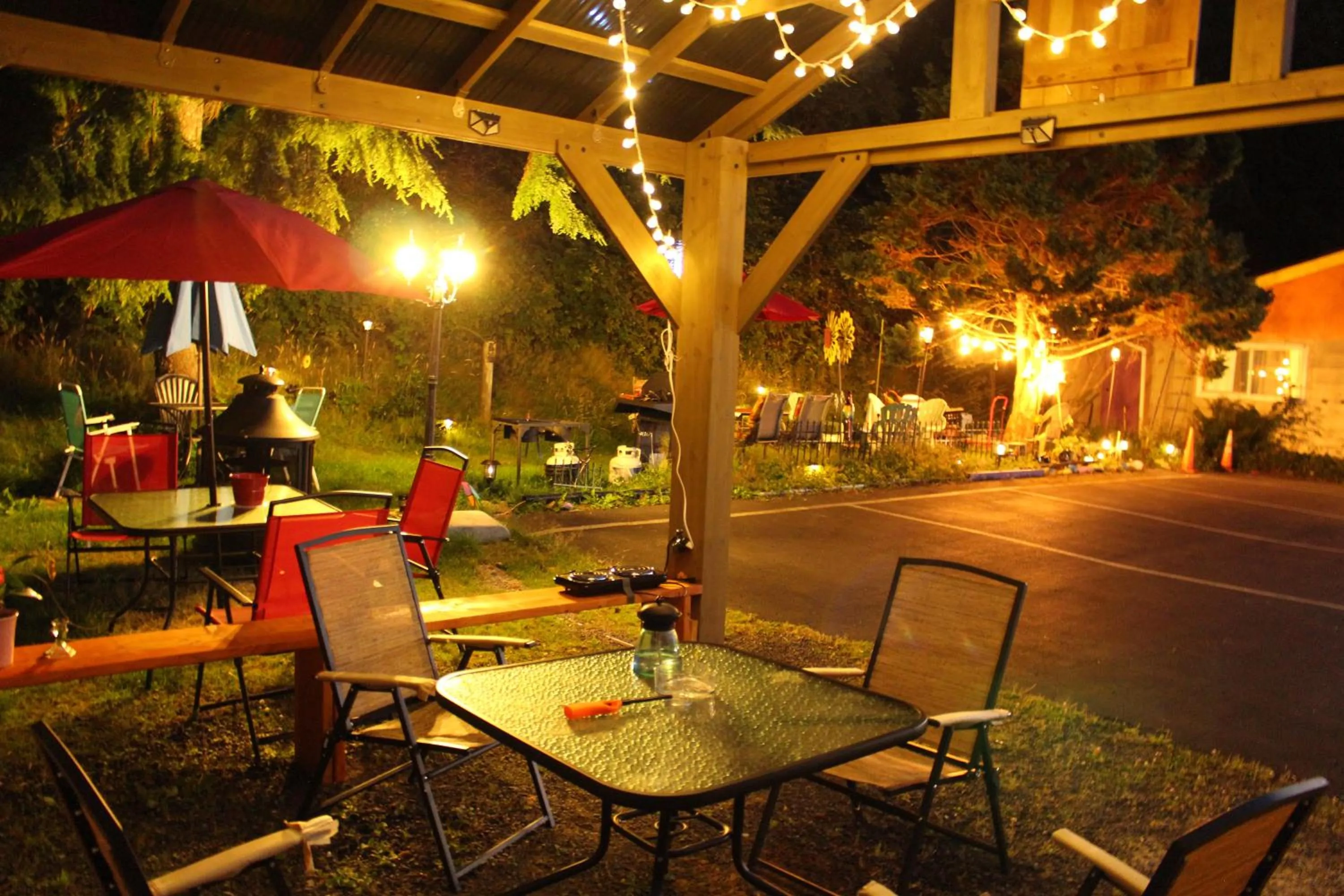 Property building in Shiny Motel