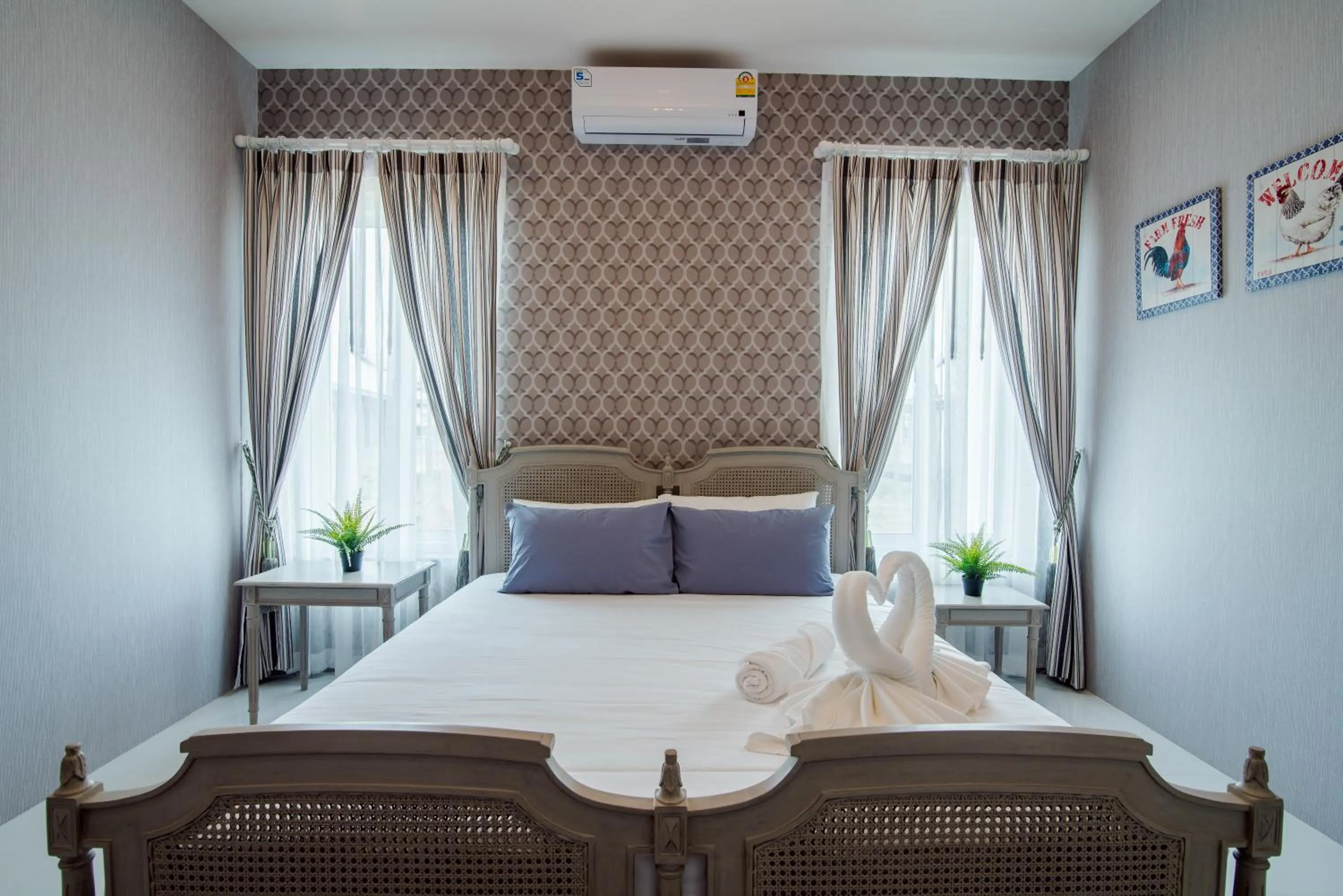 Bed in Wan Arun Houses