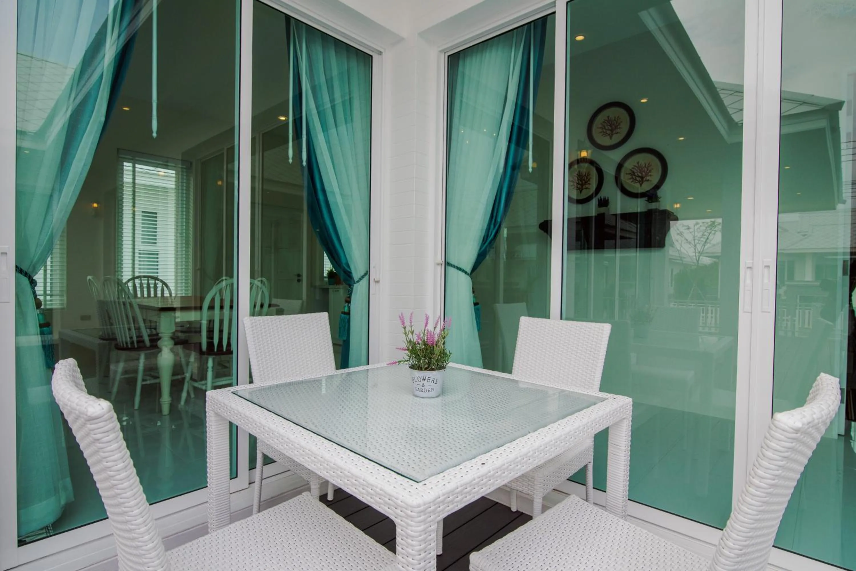 Patio, Dining Area in Wan Arun Houses