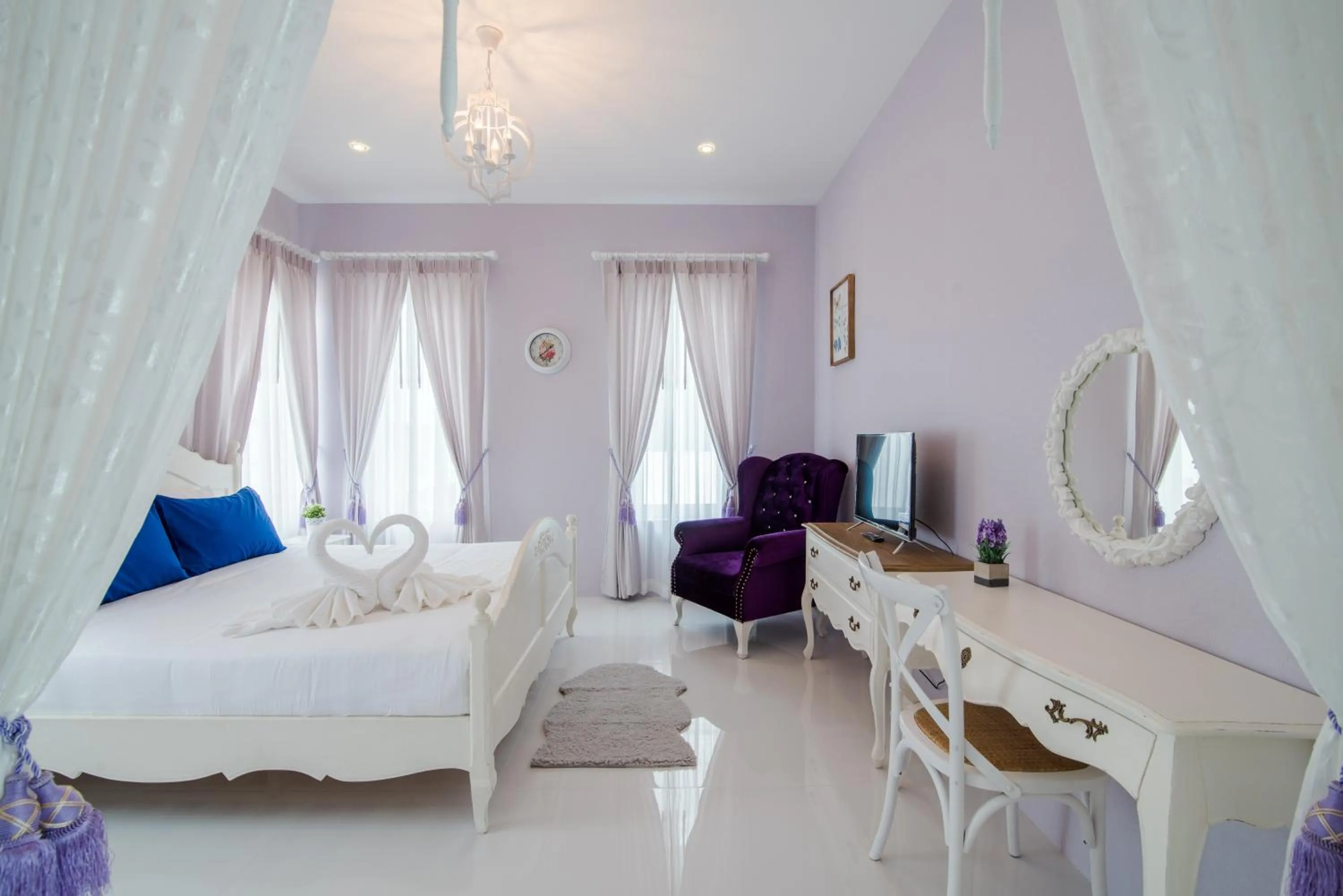 Photo of the whole room in Wan Arun Houses