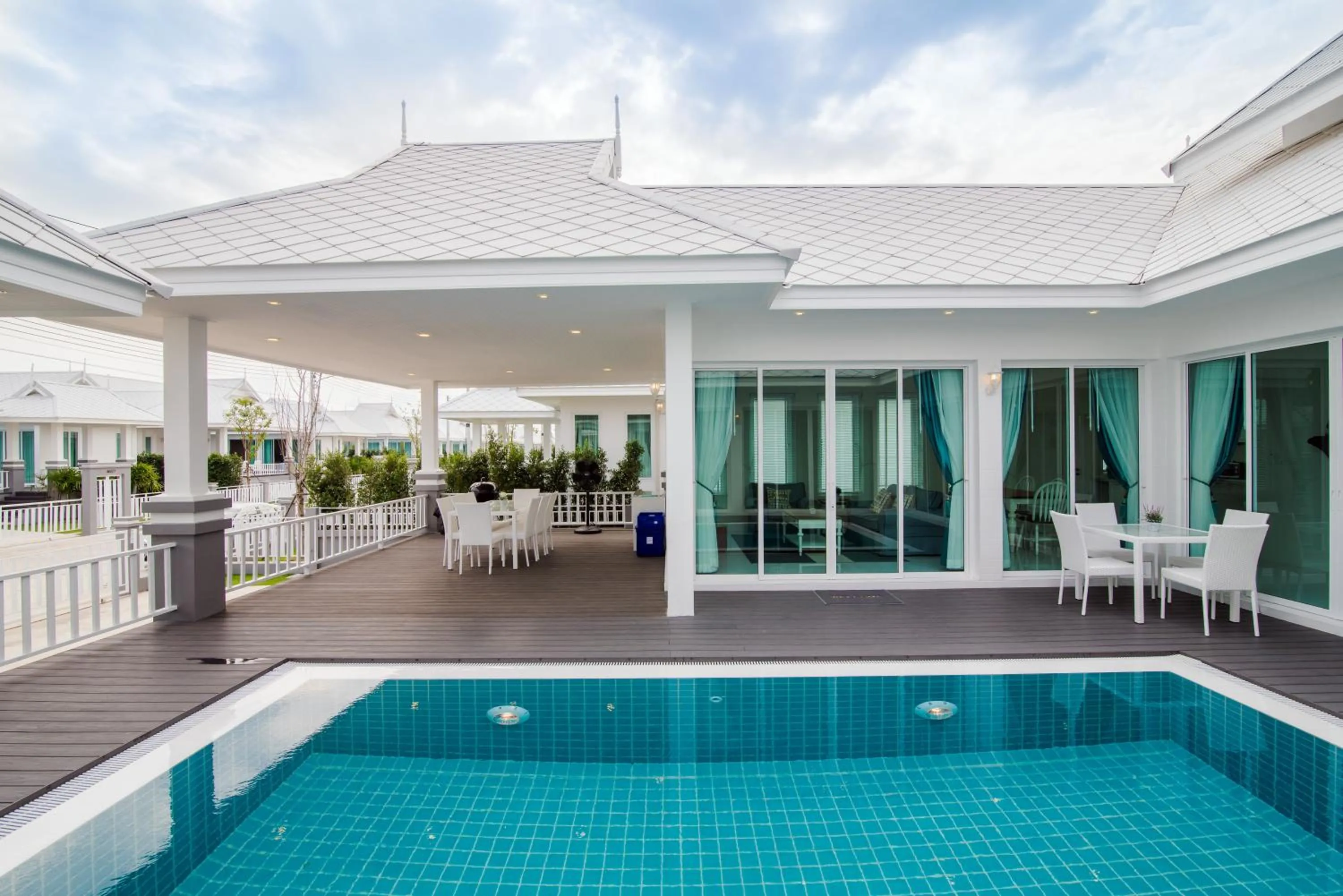 Patio, Swimming Pool in Wan Arun Houses