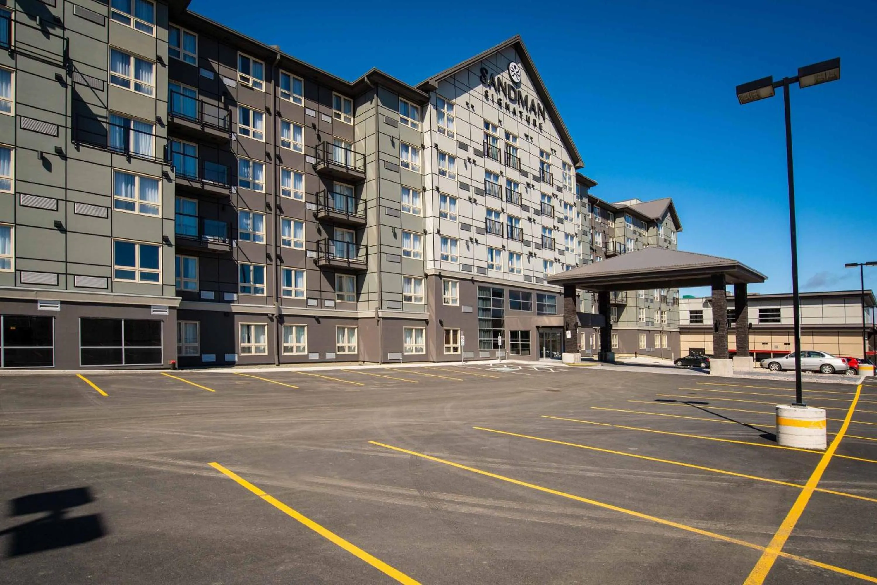 Property building in Sandman Signature St. John's Hotel