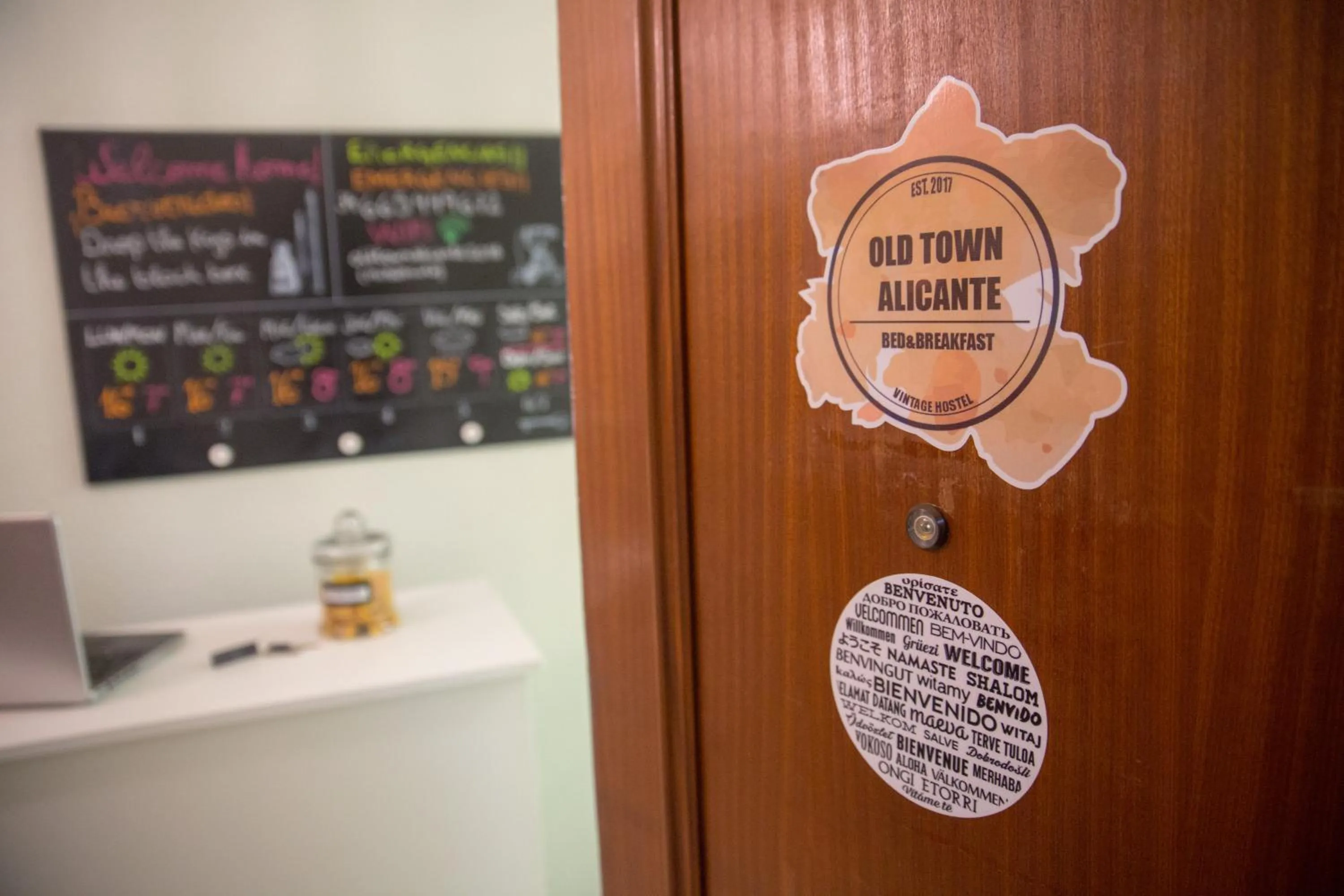 Property logo or sign in Old Town Alicante