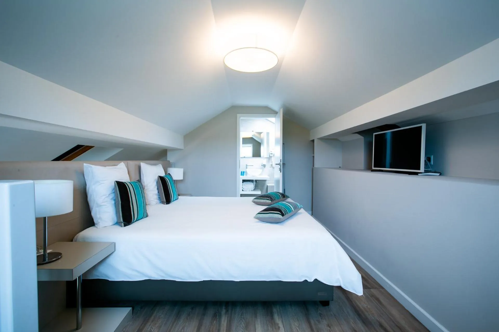 Bed in Auberge des Grands Bois