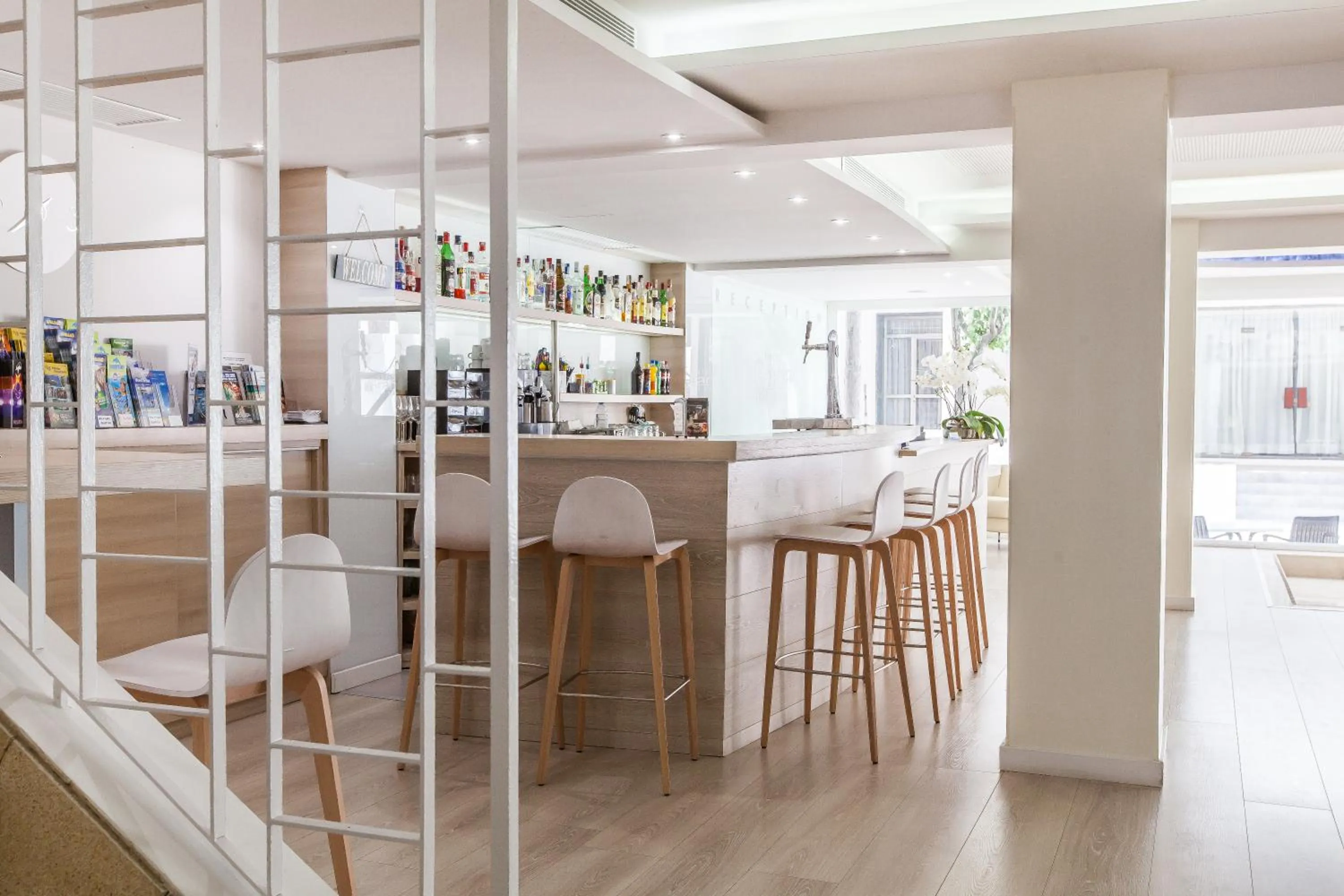 Lounge or bar in Hotel Gracia