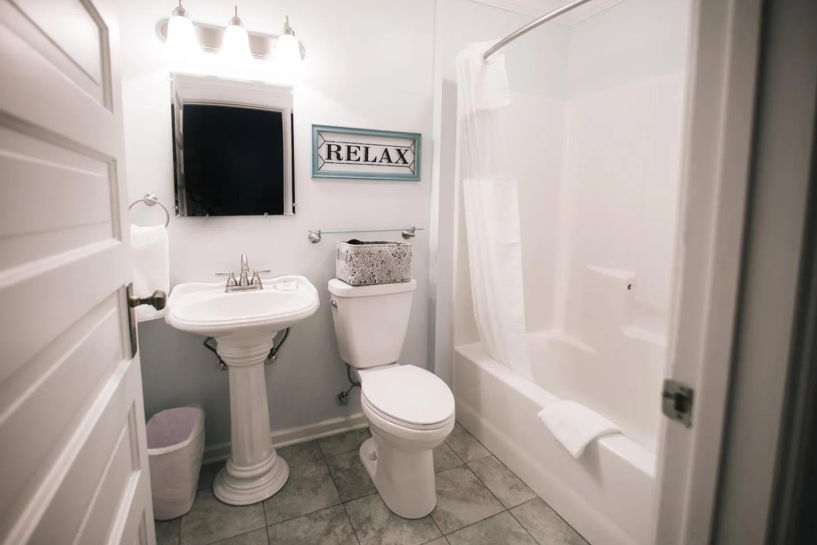 Bathroom in The Continental Hotel