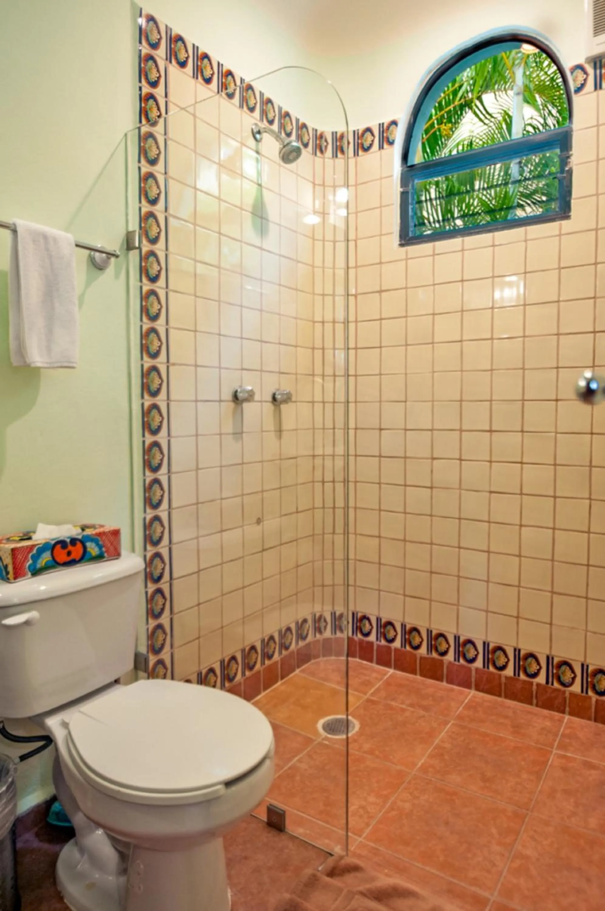 Bathroom in Casa Sonoma - Charming Condos Minutes from Beach & Reef