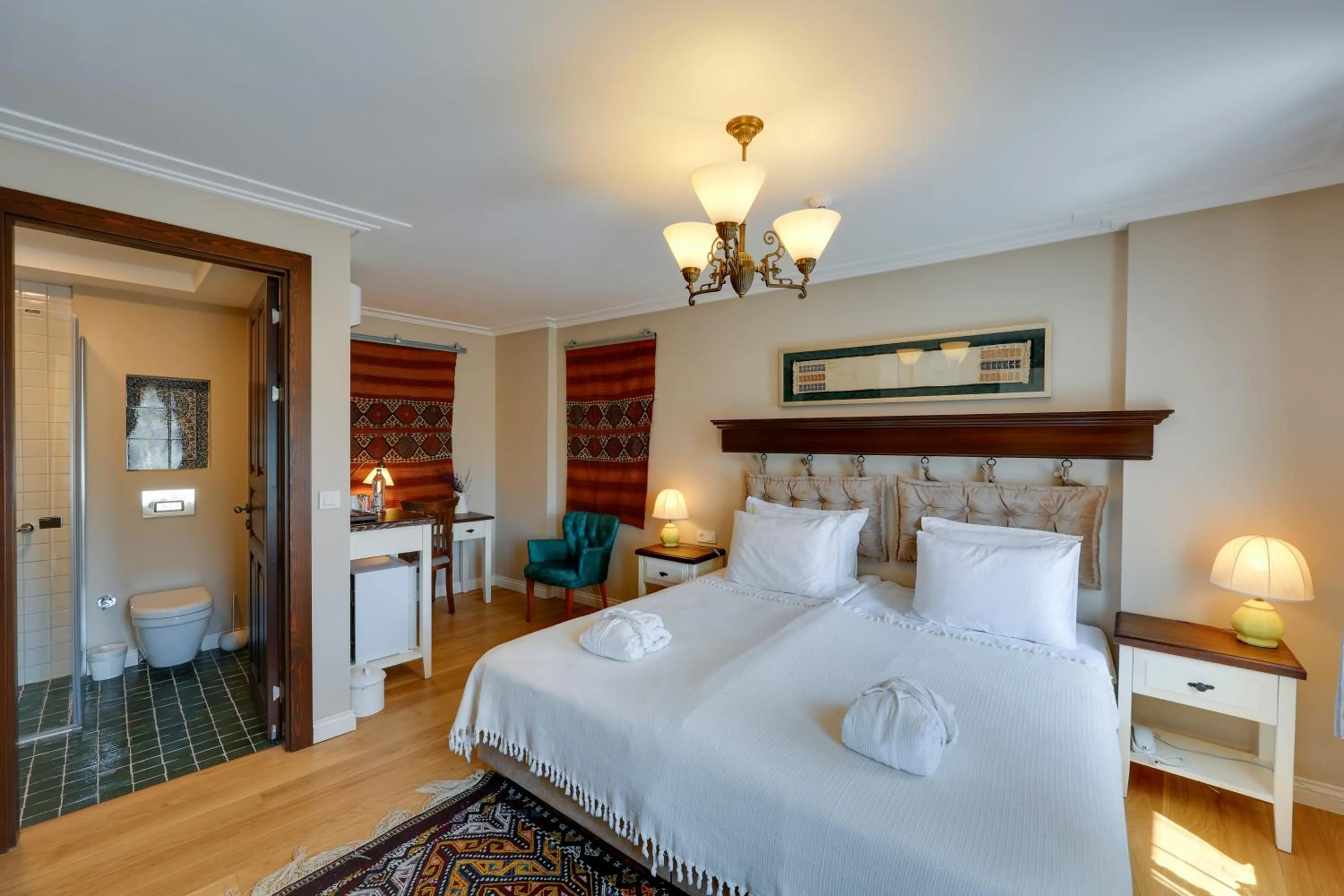 Property building, Bed in Akanthus Hotel Ephesus