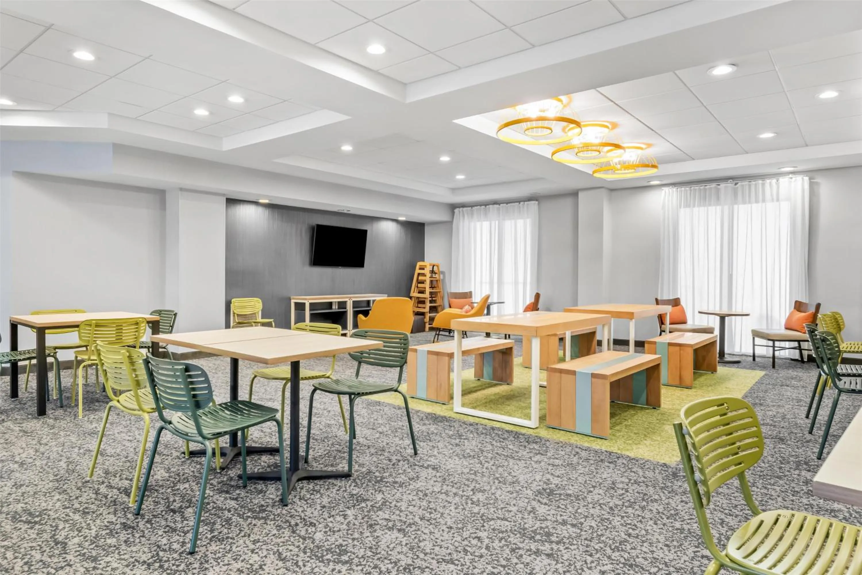 Breakfast in Spark by Hilton Mechanicsburg