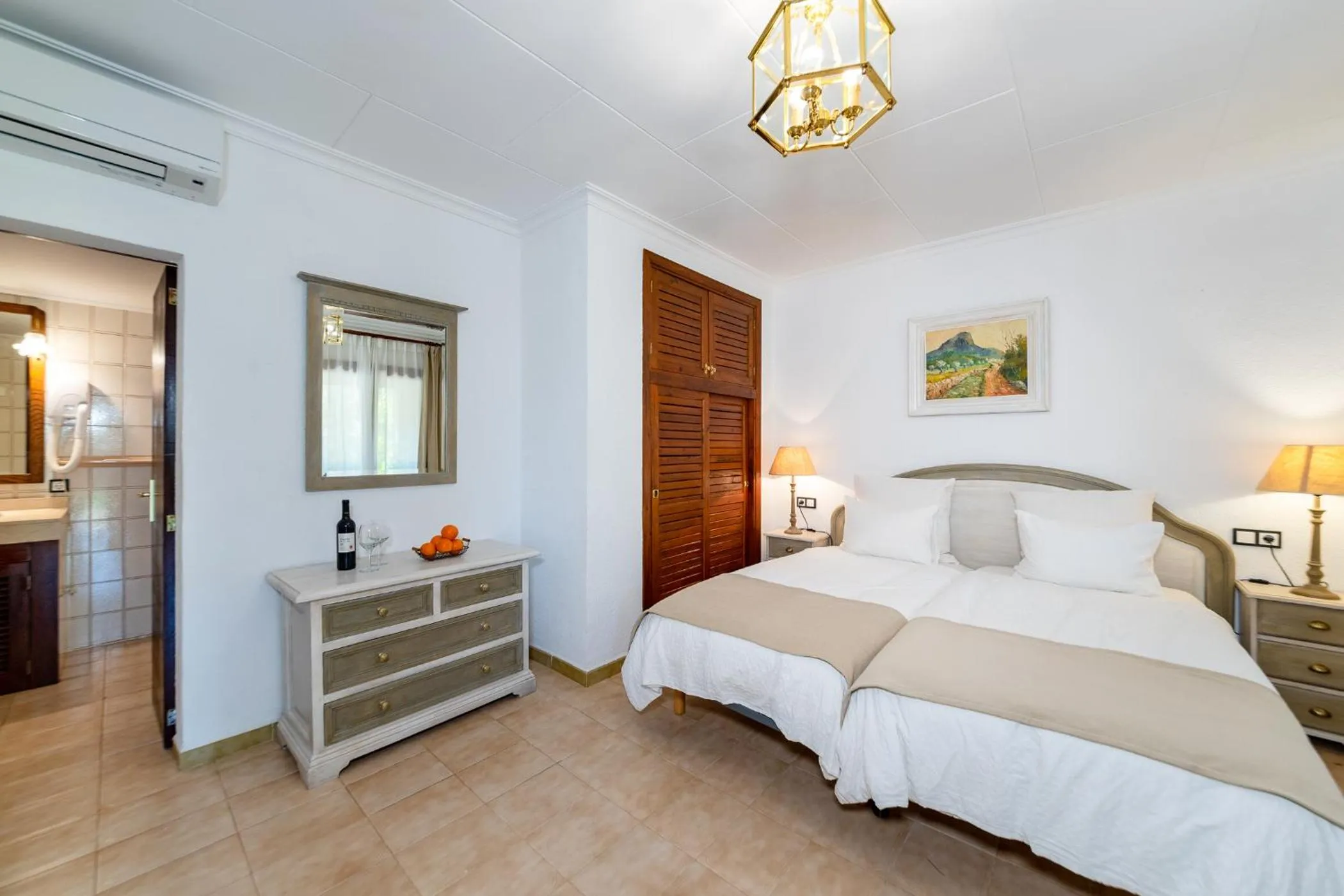 Photo of the whole room, Bed in Finca Hotel Rural Predio Son Serra