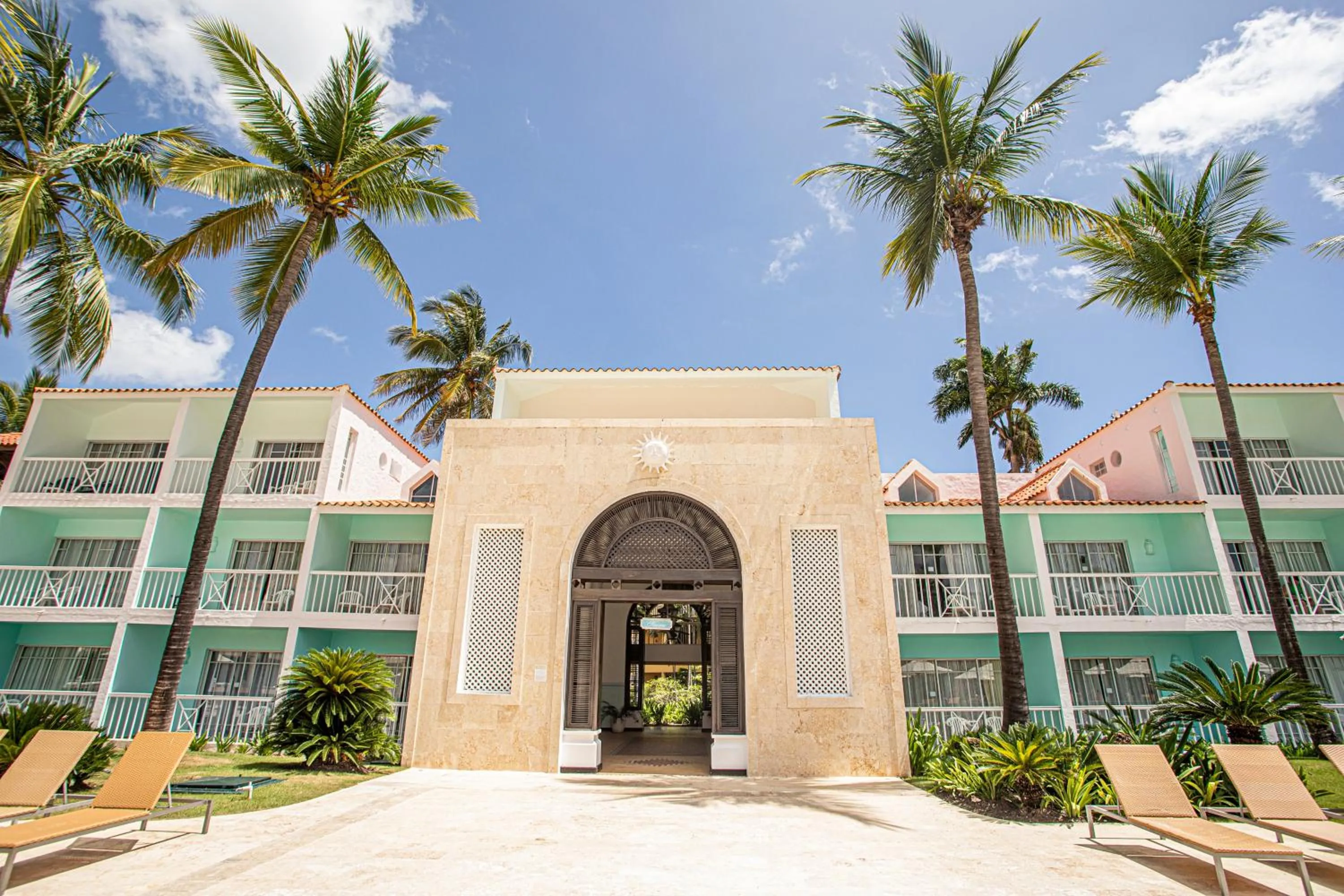 Property building in VH - Gran Ventana Beach Resort