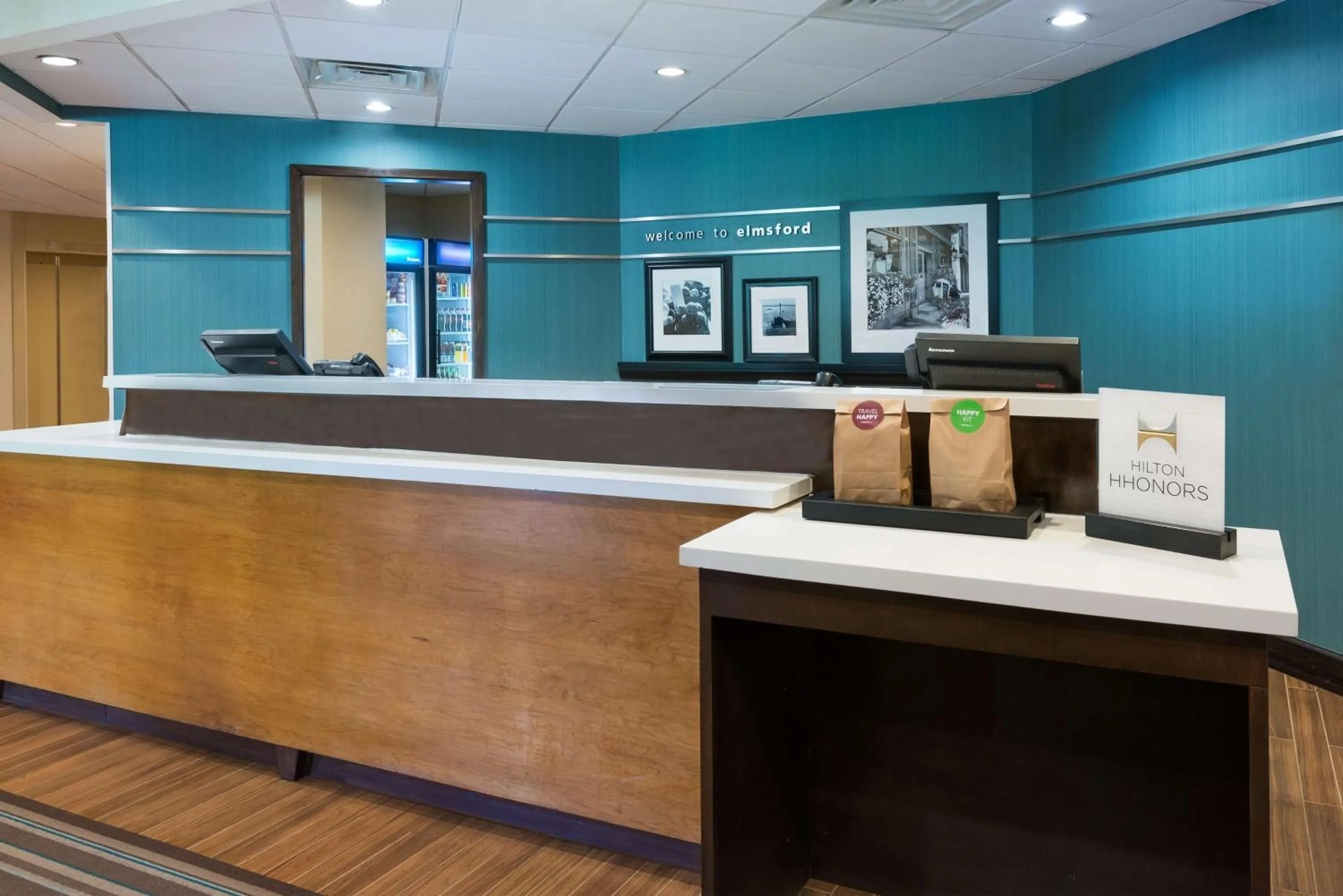 Lobby or reception in Hampton Inn White Plains/Tarrytown