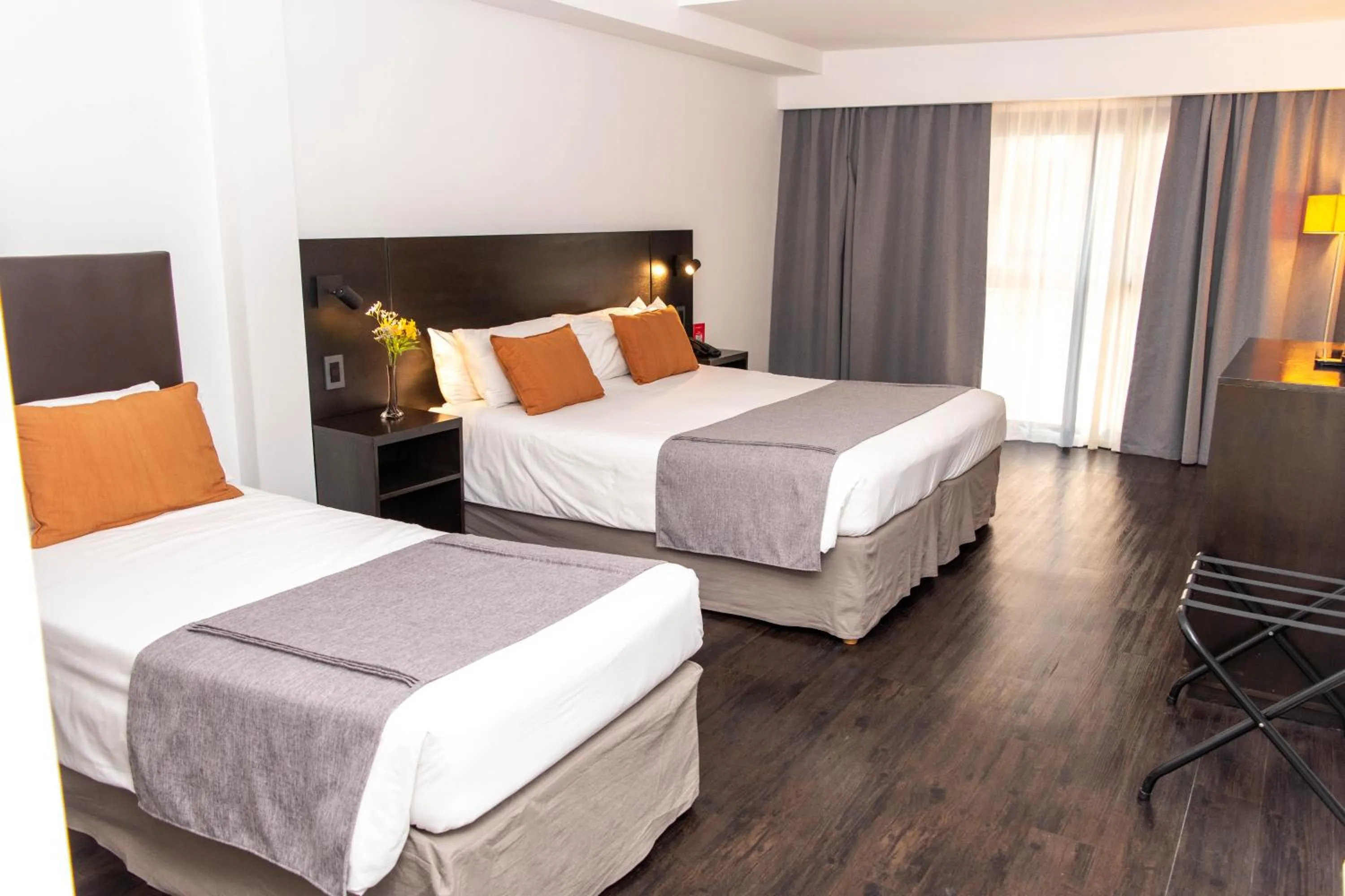 Photo of the whole room, Bed in Duomi Hotel Buenos Aires