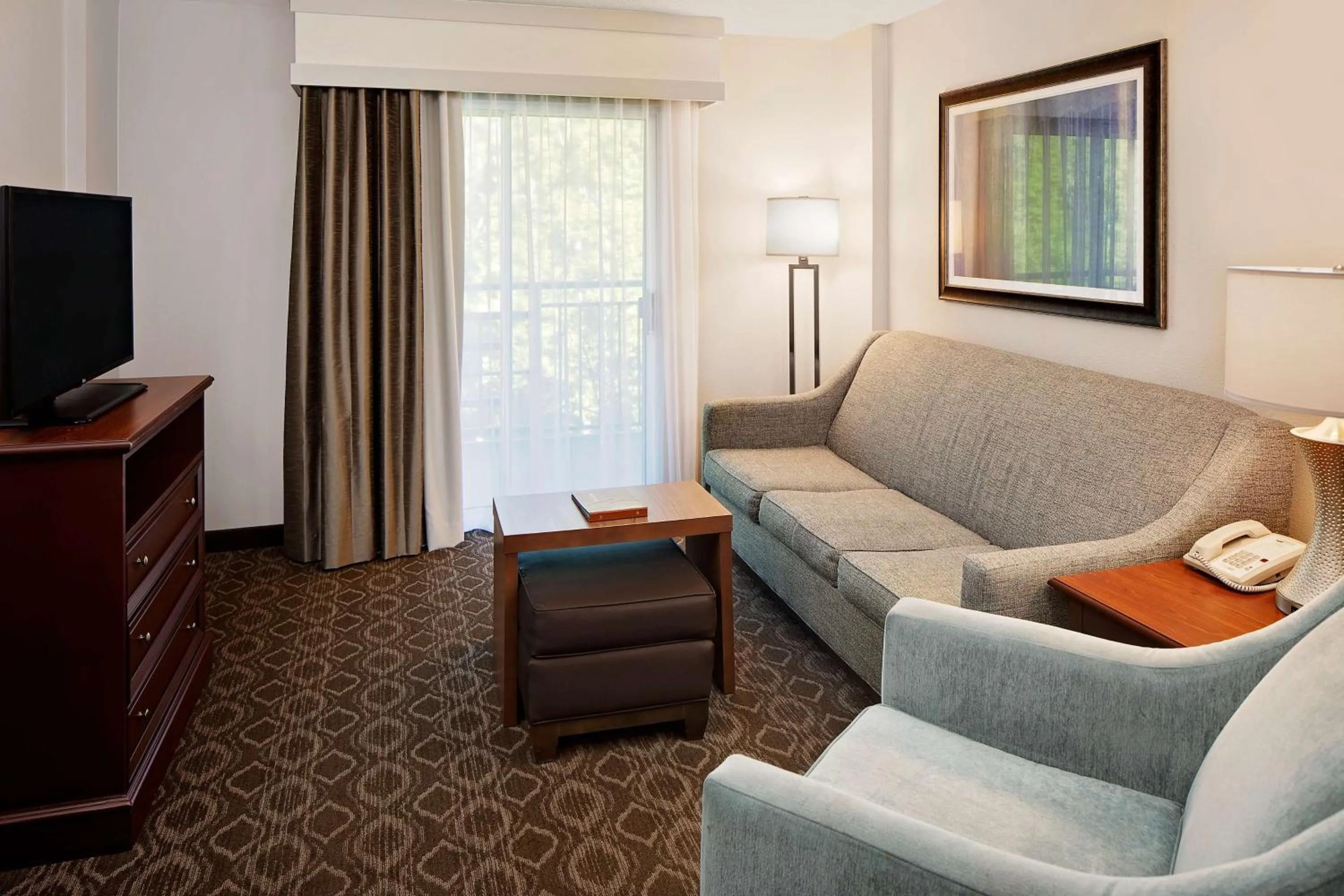 Bedroom in Homewood Suites by Hilton Raleigh/Cary