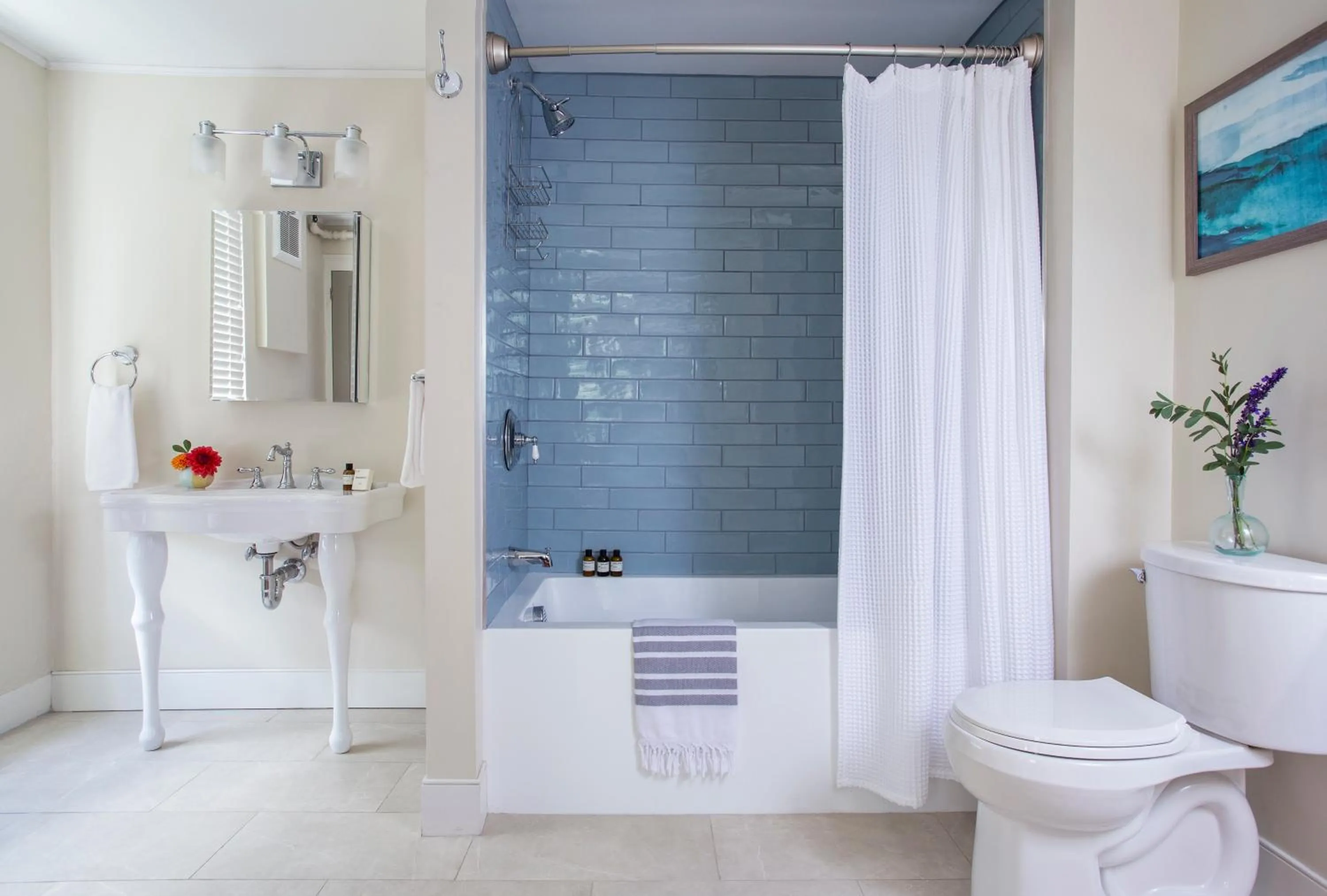 Bathroom in Chapter House