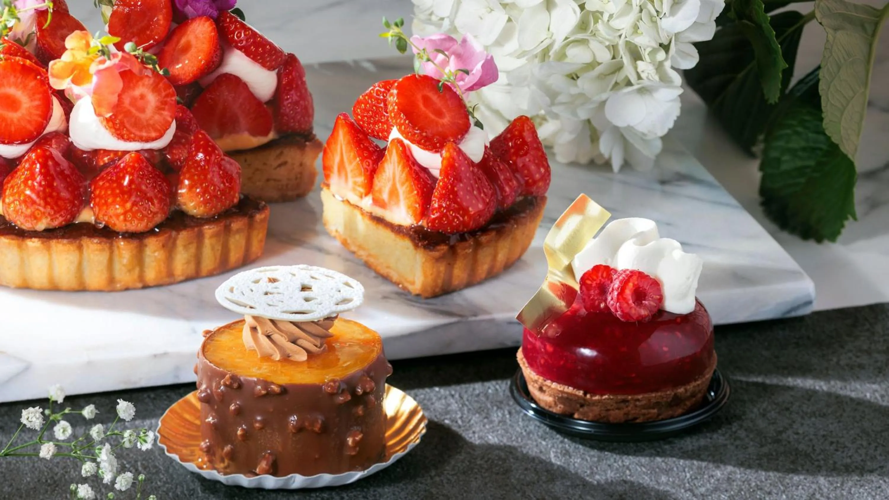 Restaurant/places to eat in ANA Crowne Plaza Kanazawa by IHG