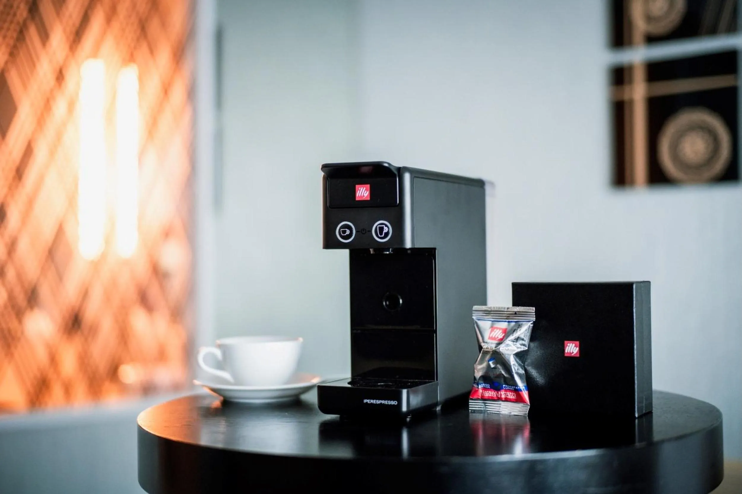 Photo of the whole room in ANA Crowne Plaza Kanazawa by IHG