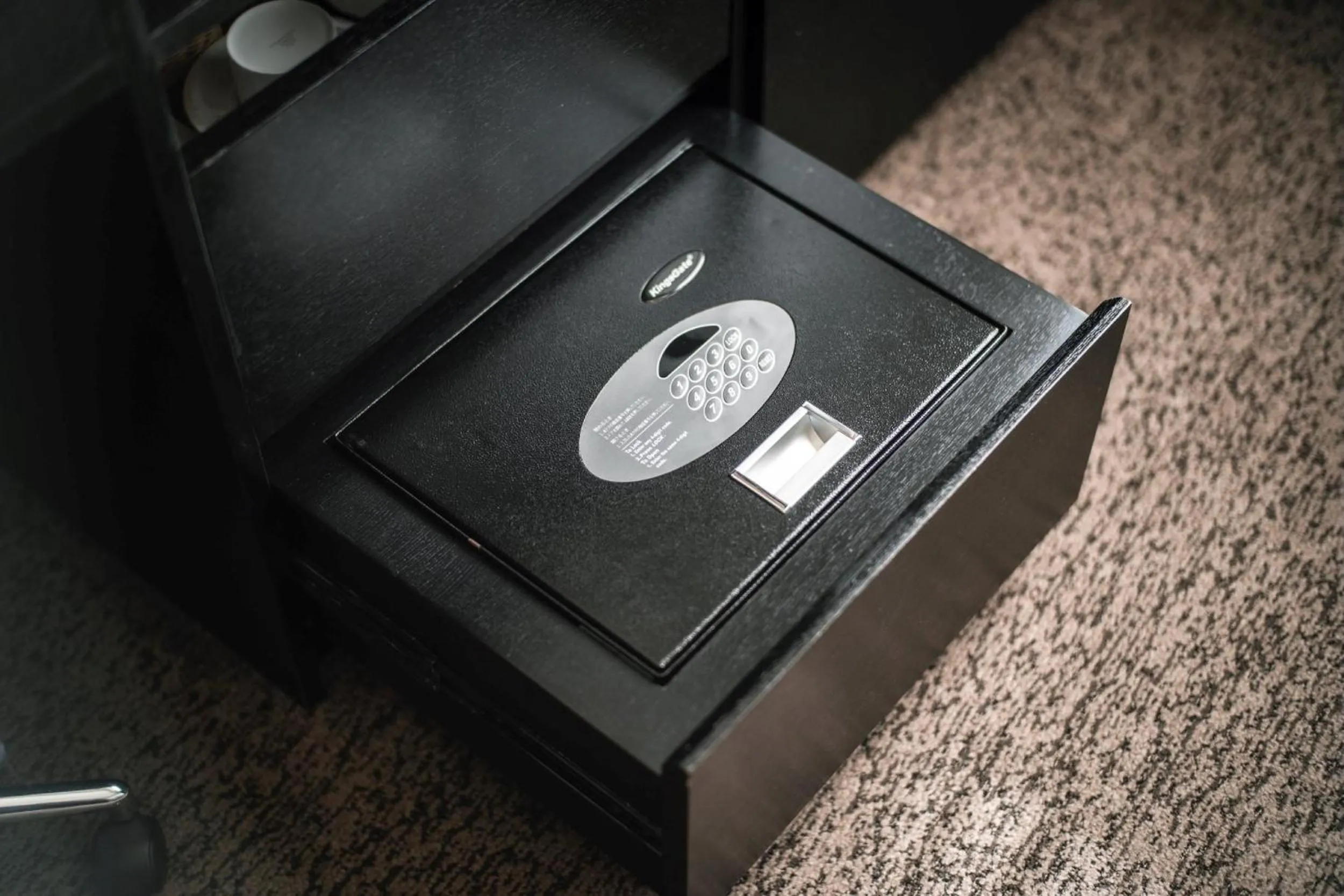 Photo of the whole room in ANA Crowne Plaza Kanazawa by IHG