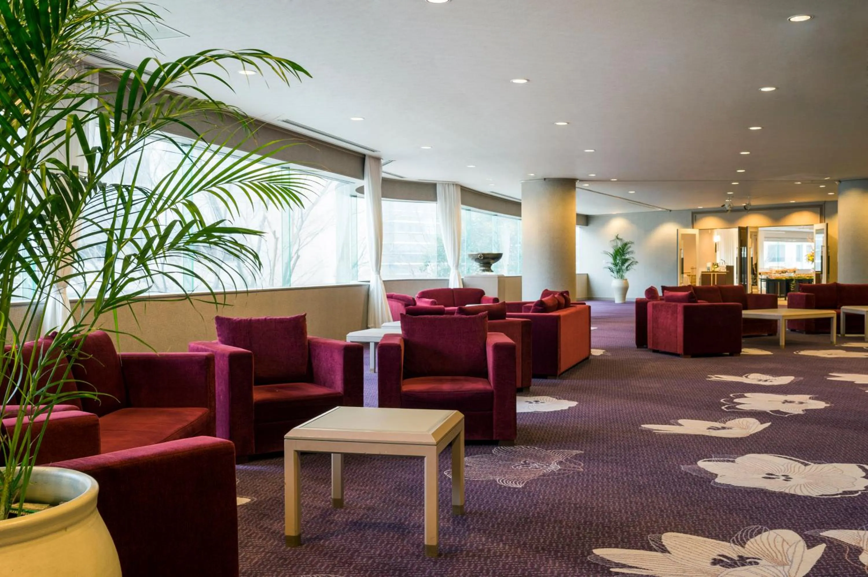 Restaurant/places to eat in ANA Crowne Plaza Kanazawa by IHG