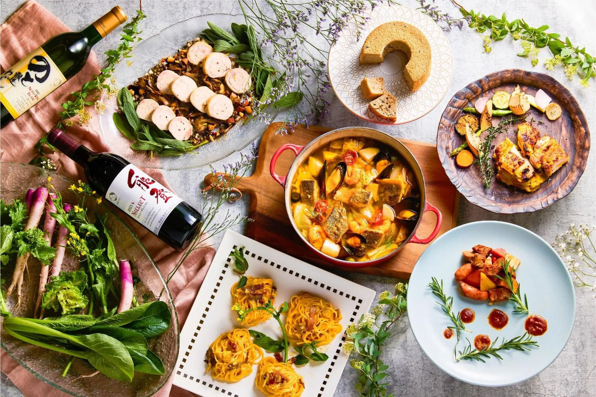 Restaurant/places to eat in ANA Crowne Plaza Kanazawa by IHG