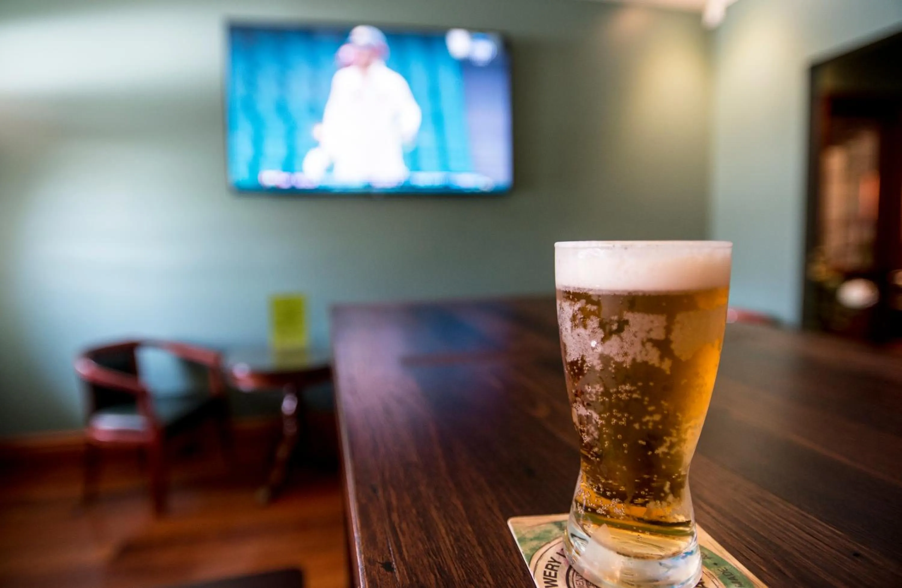 Alcoholic drinks in Best Western Plus All Settlers Motor Inn