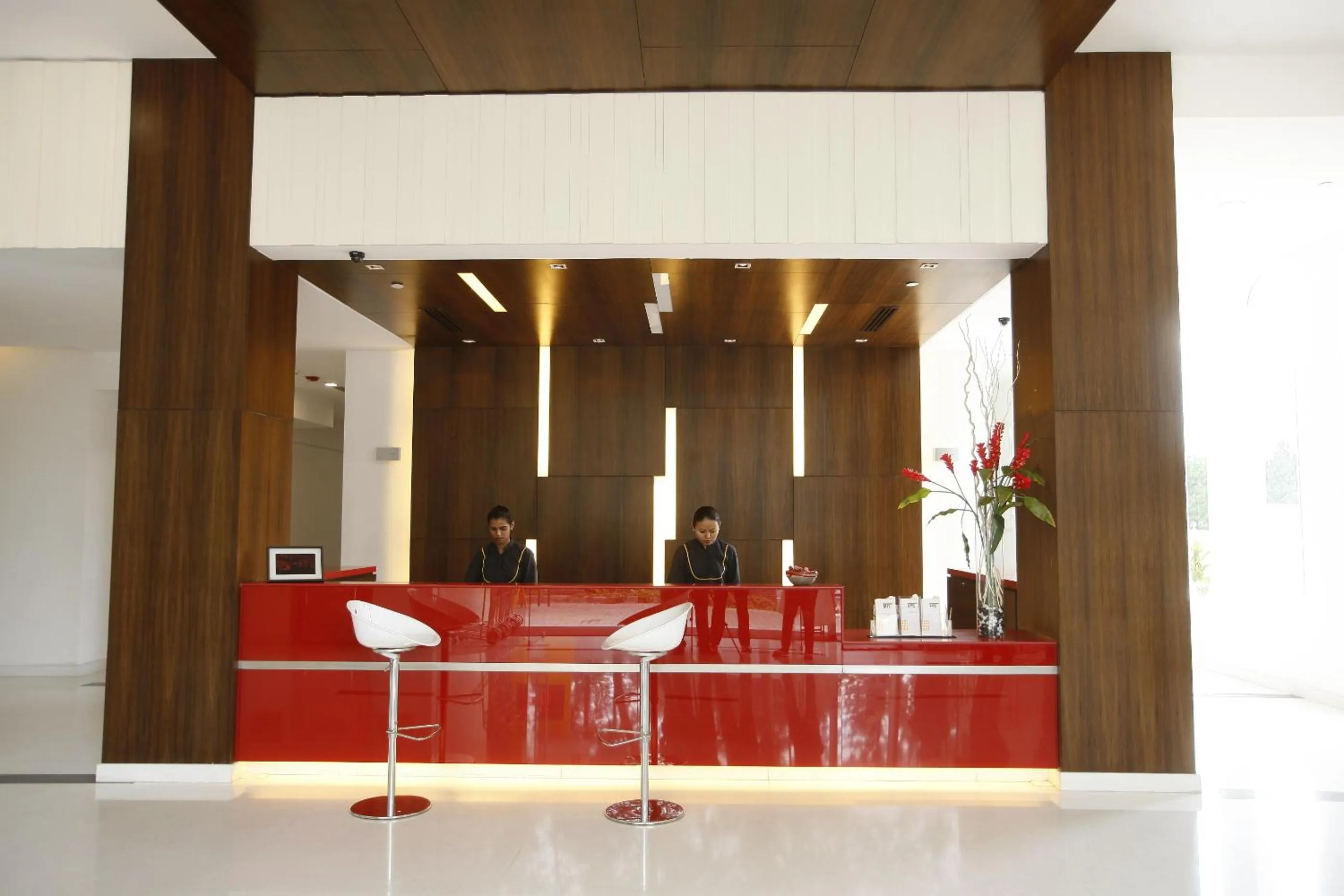 Lobby or reception in Keys Select by Lemon Tree Hotels, Whitefield, Bengaluru