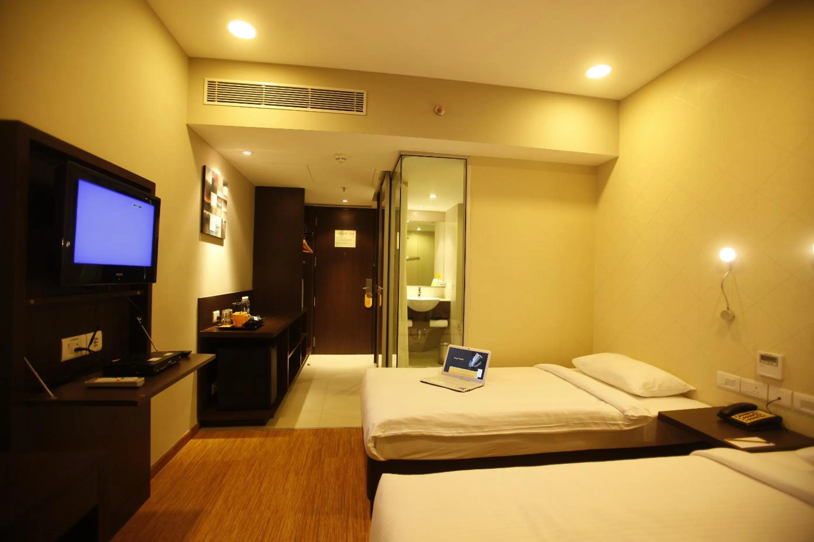 Bedroom, Bed in Keys Select by Lemon Tree Hotels, Whitefield, Bengaluru