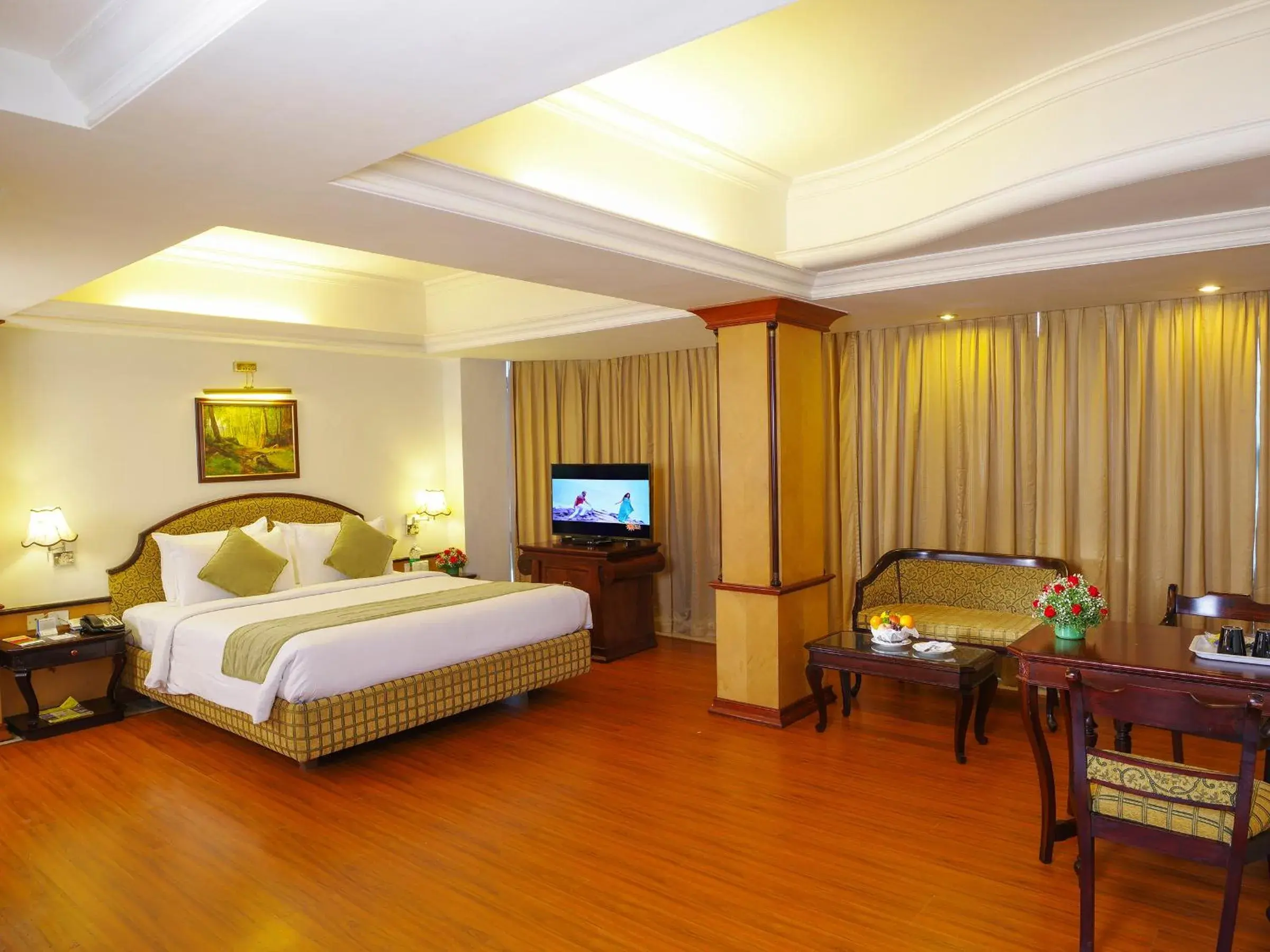 Deluxe Double Room - single occupancy in Residency Tower Deluxe Double Room - single occupancy in Residency Tower
