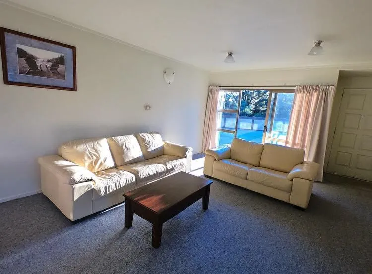 Living room in Ruapehu Mountain Motel & Lodge