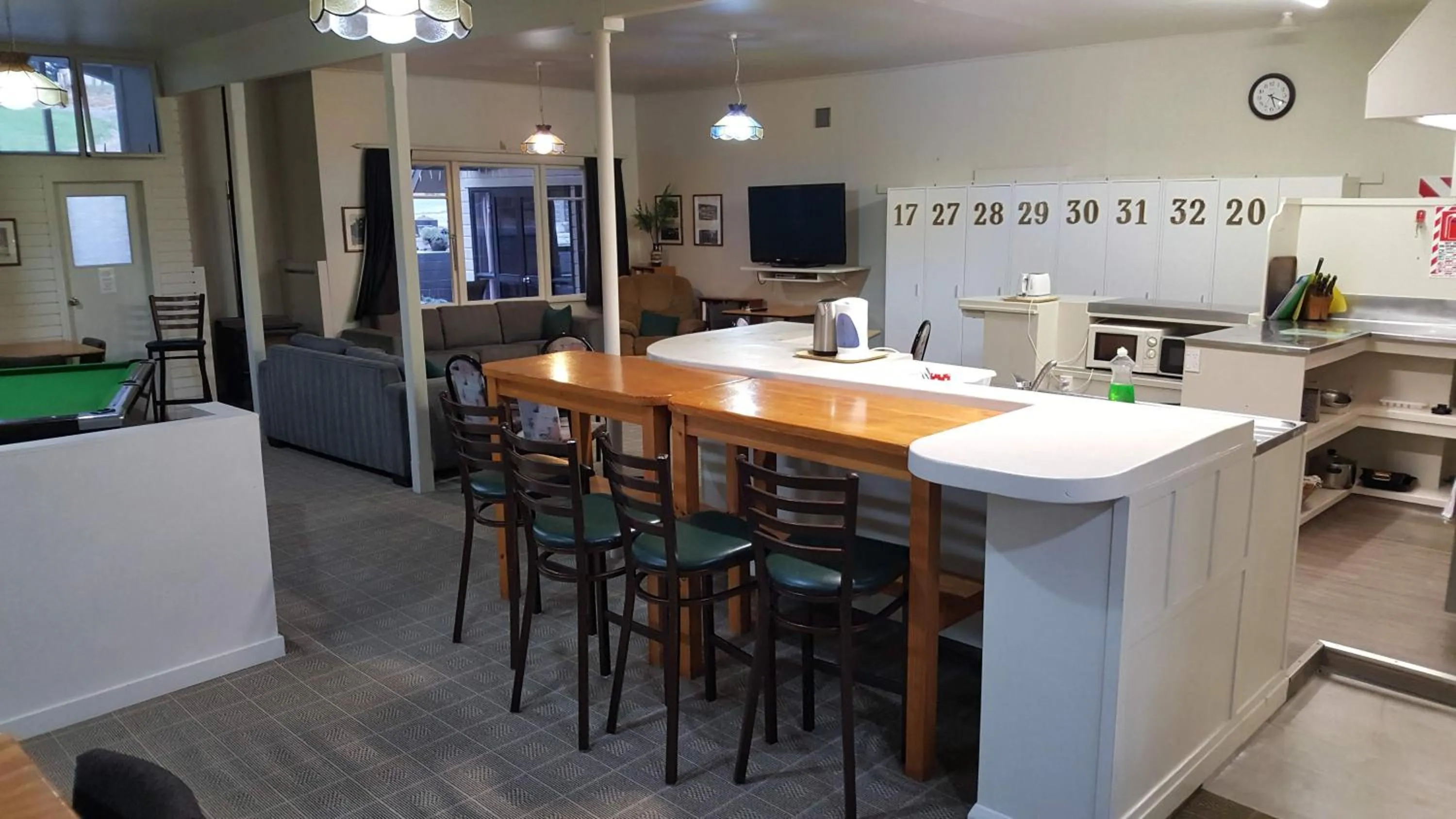 Kitchen or kitchenette in Ruapehu Mountain Motel & Lodge