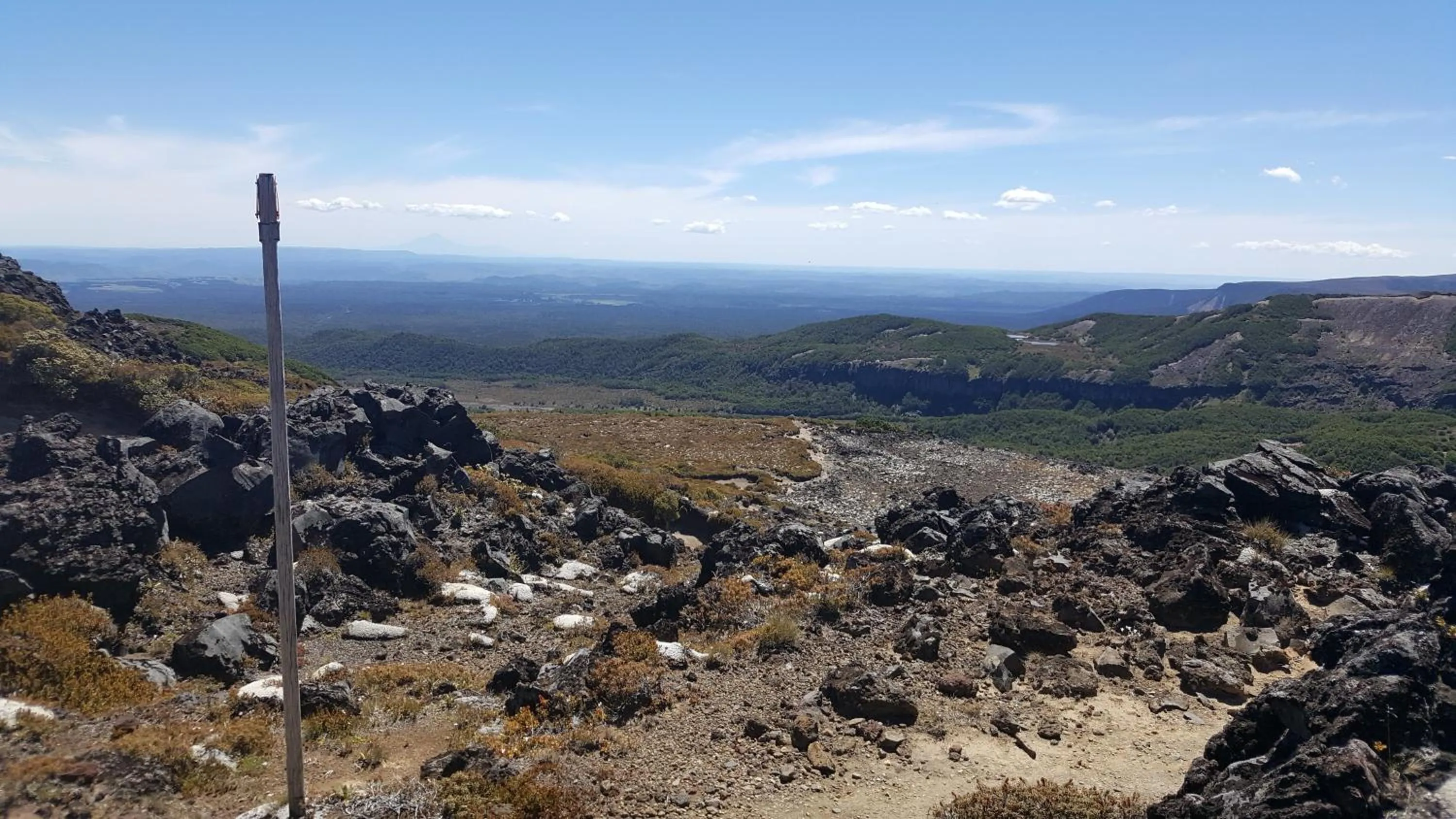 Hiking in Ruapehu Mountain Motel & Lodge