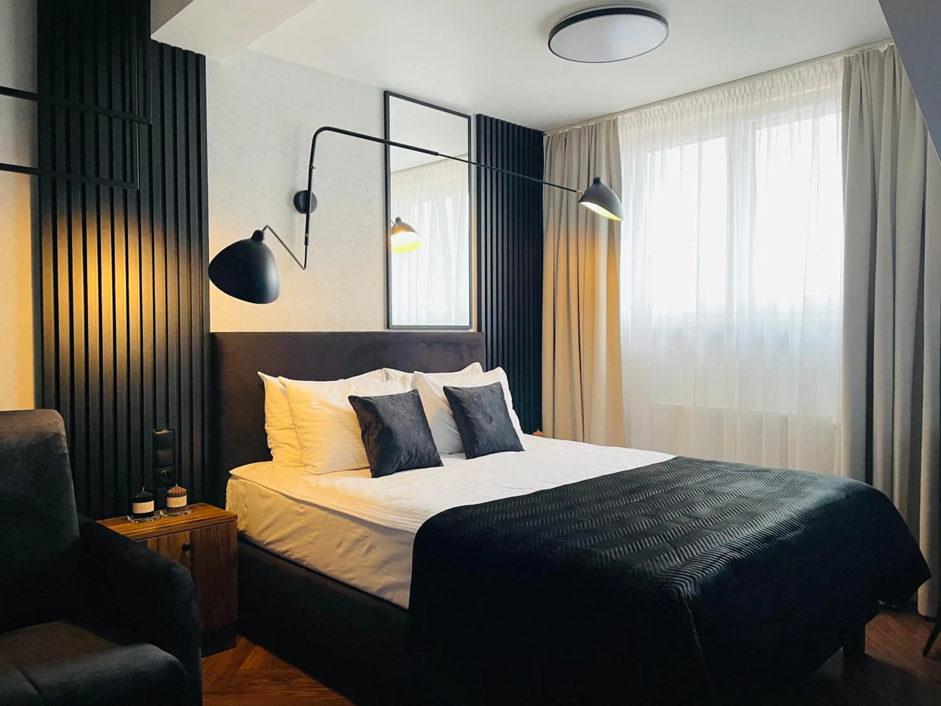 Bed in Hotel Millennium