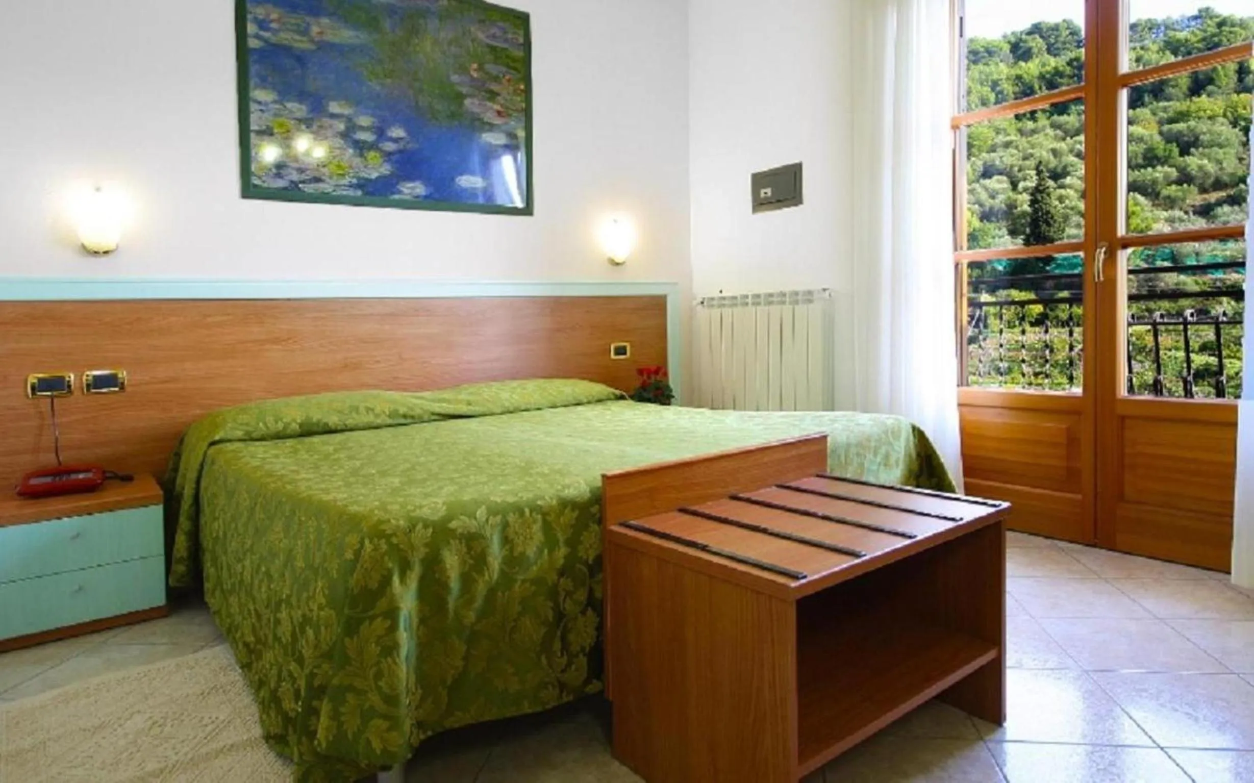 Bed in Albergo Ristorante San Matteo